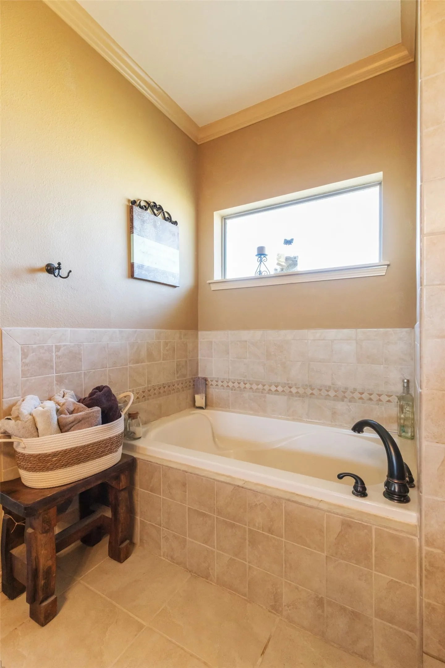 Single Family Residence For Sale in Jones County , 6010 Fm 3326 S, Hawley, Texas 79525, 4 Bedroom, 3 Bathroom, 2 Garage spaces, 2,509 Sqft, built in 2007, mls#21148859, Real Estate Agent in Hawley, Homes For Sale in Jones county, Homes For Sale in Hawley, Realtor in Hawley Texas, Real Estate Brokerage Independent Realty Texas, Luminita Cordes Realtor