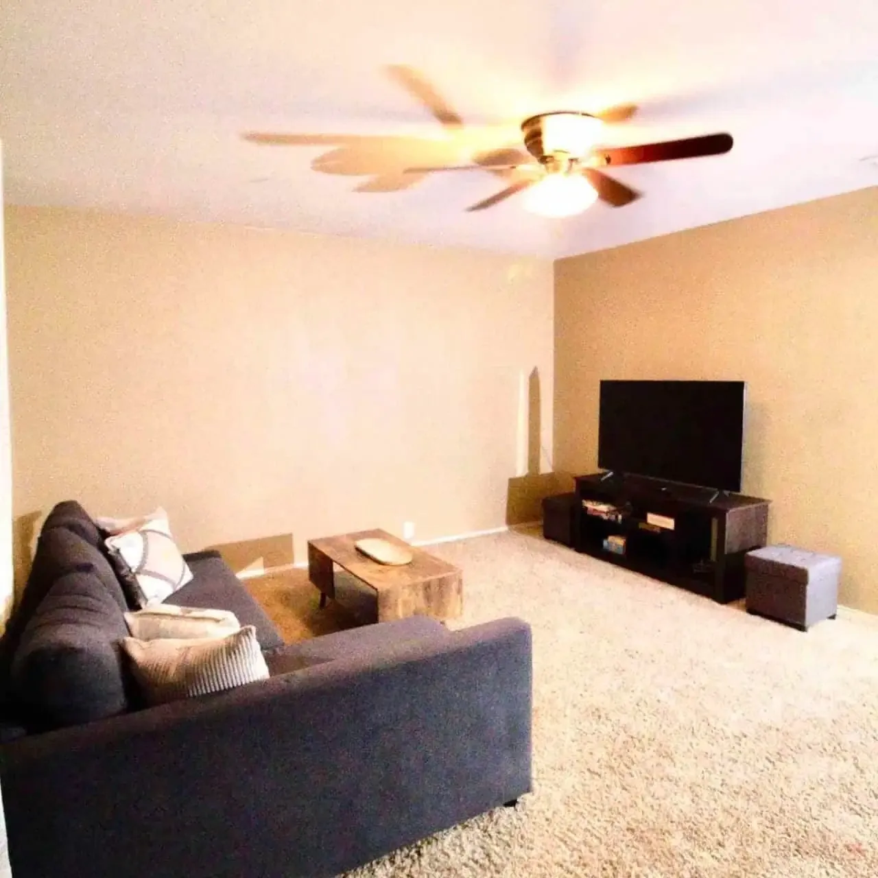 Single Family Residence For Rent in Denton County , 4512 Claret Court, Denton, Texas 76226, 4 Bedrooms, 3 Bathrooms, 2 Garage spaces, 2,395 Sqft, built in 2003, Price $2,600, mls#21149209, Real Estate Agent in Denton, Homes For Rent in Denton county, Homes For Rent in Denton, Realtor in Denton Texas, Real Estate Brokerage Independent Realty Texas, Luminita Cordes Realtor