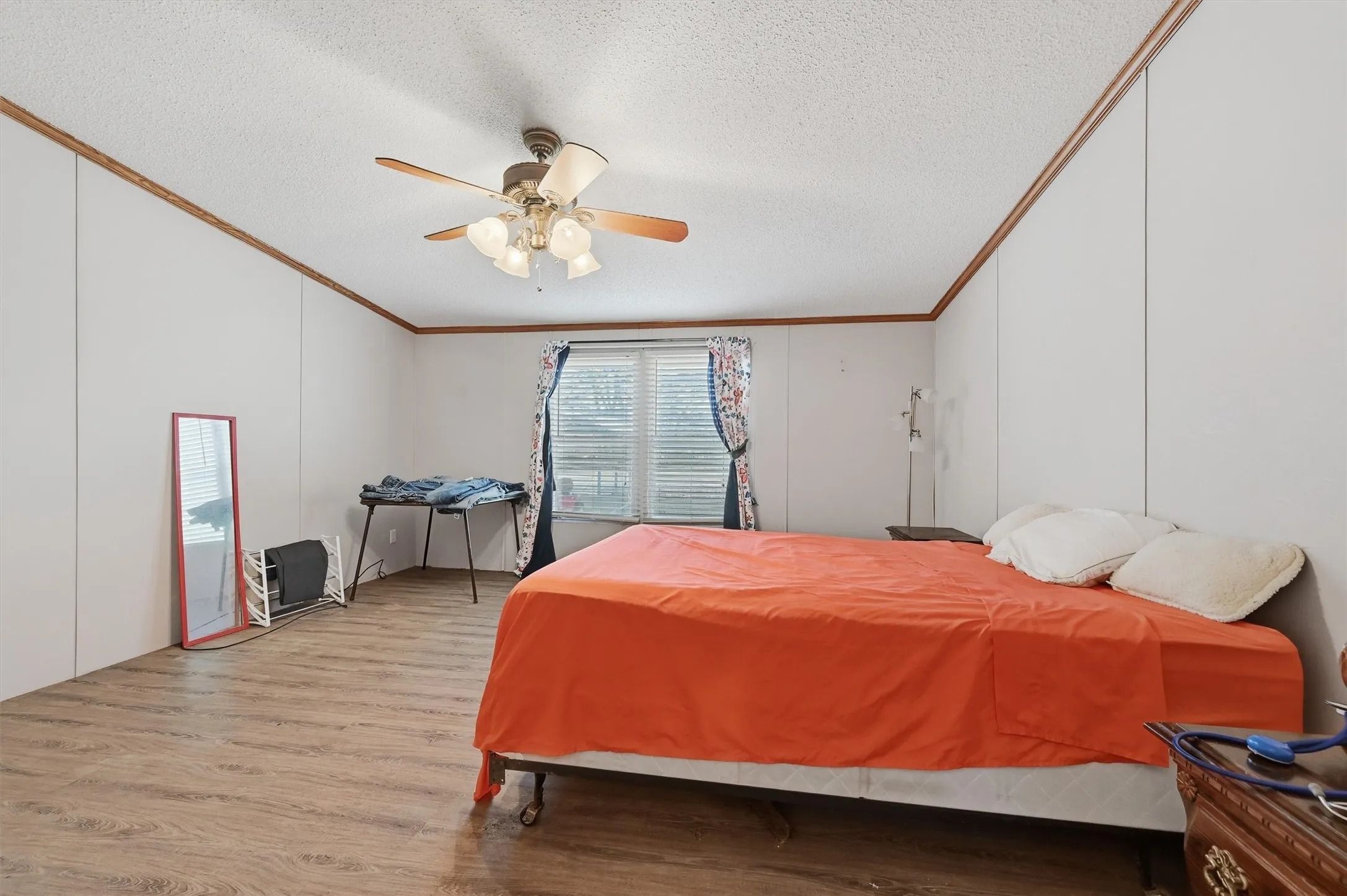 Single Family Residence For Sale in Grayson County , 227 Sheryl Lane, Denison, Texas 75021, 4 Bedrooms, 2 Bathrooms, Garage spaces, 1,920 Sqft, built in 2007, Preowned, Price $217,900, mls#21150458, Real Estate Agent in Denison, Homes For Sale in Grayson county, Homes For Sale in Denison, Realtor in Denison Texas, Real Estate Brokerage Independent Realty Texas, Luminita Cordes Realtor