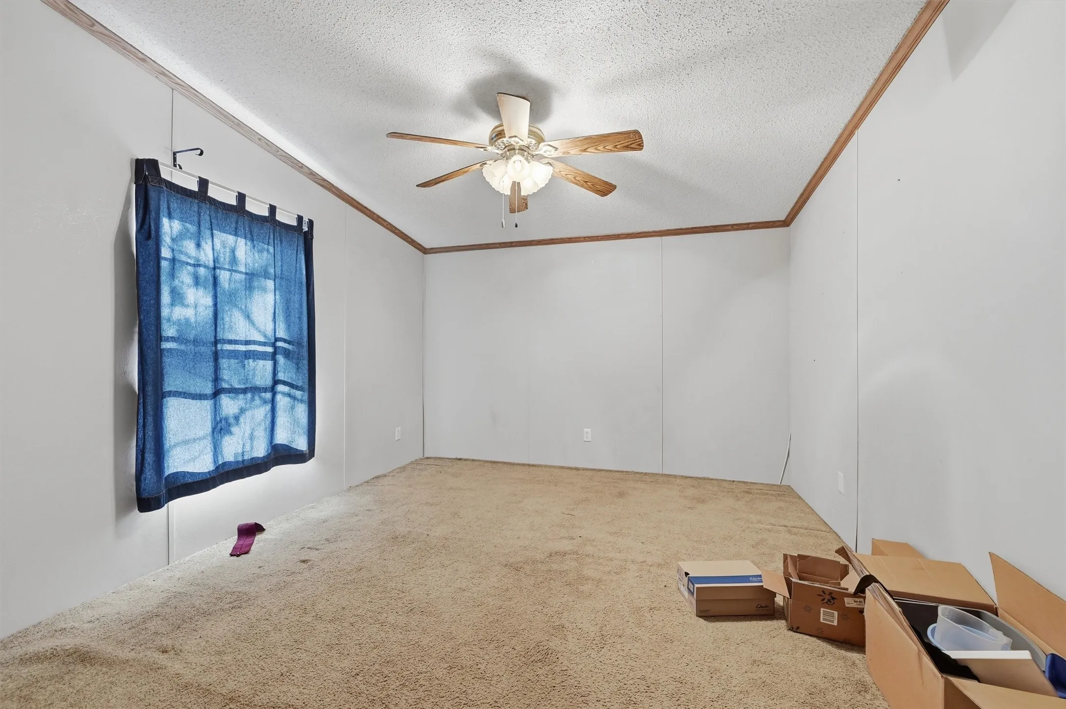 Single Family Residence For Sale in Grayson County , 227 Sheryl Lane, Denison, Texas 75021, 4 Bedrooms, 2 Bathrooms, Garage spaces, 1,920 Sqft, built in 2007, Preowned, Price $217,900, mls#21150458, Real Estate Agent in Denison, Homes For Sale in Grayson county, Homes For Sale in Denison, Realtor in Denison Texas, Real Estate Brokerage Independent Realty Texas, Luminita Cordes Realtor