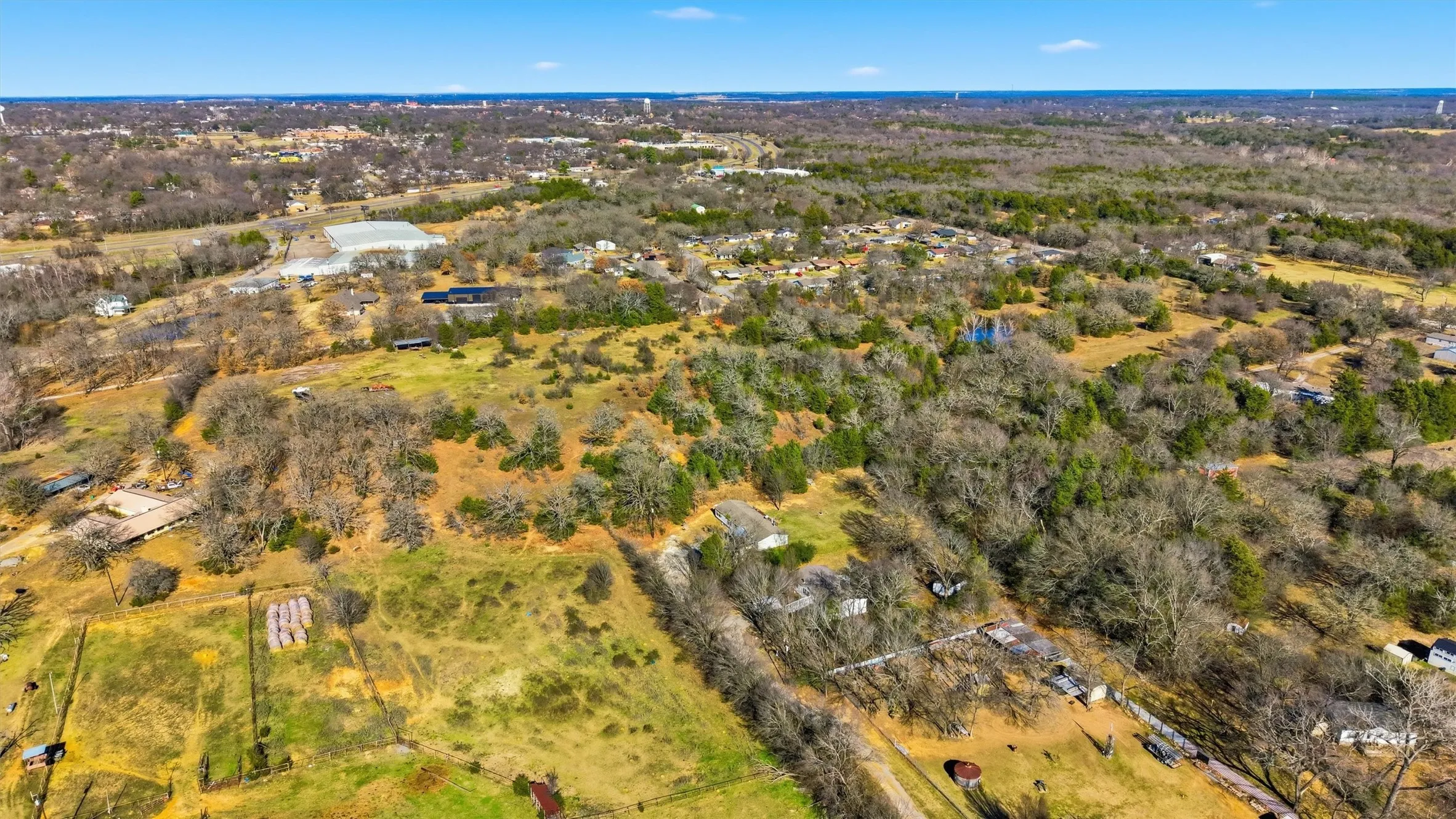 Single Family Residence For Sale in Grayson County , 227 Sheryl Lane, Denison, Texas 75021, 4 Bedrooms, 2 Bathrooms, Garage spaces, 1,920 Sqft, built in 2007, Preowned, Price $217,900, mls#21150458, Real Estate Agent in Denison, Homes For Sale in Grayson county, Homes For Sale in Denison, Realtor in Denison Texas, Real Estate Brokerage Independent Realty Texas, Luminita Cordes Realtor
