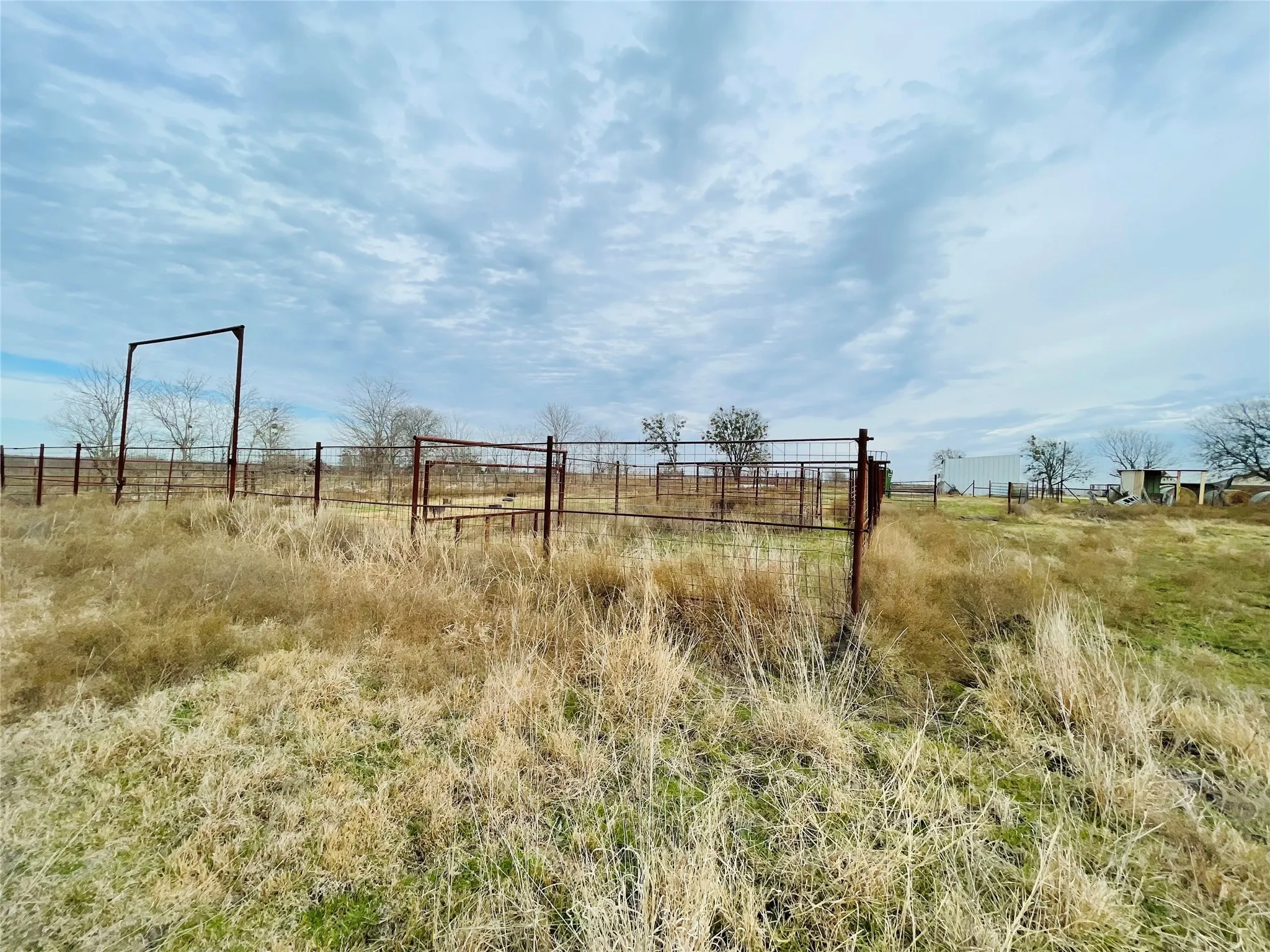 Unimproved Land For Sale in Navarro County , 21517 SW County Road 4040, Dawson, Texas 76639, 0, 0, Garage spaces, 0 Sqft, built in 0, mls#21150570, Real Estate Agent in Dawson, Homes For Sale in Navarro county, Homes For Sale in Dawson, Realtor in Dawson Texas, Real Estate Brokerage Independent Realty Texas, Luminita Cordes Realtor