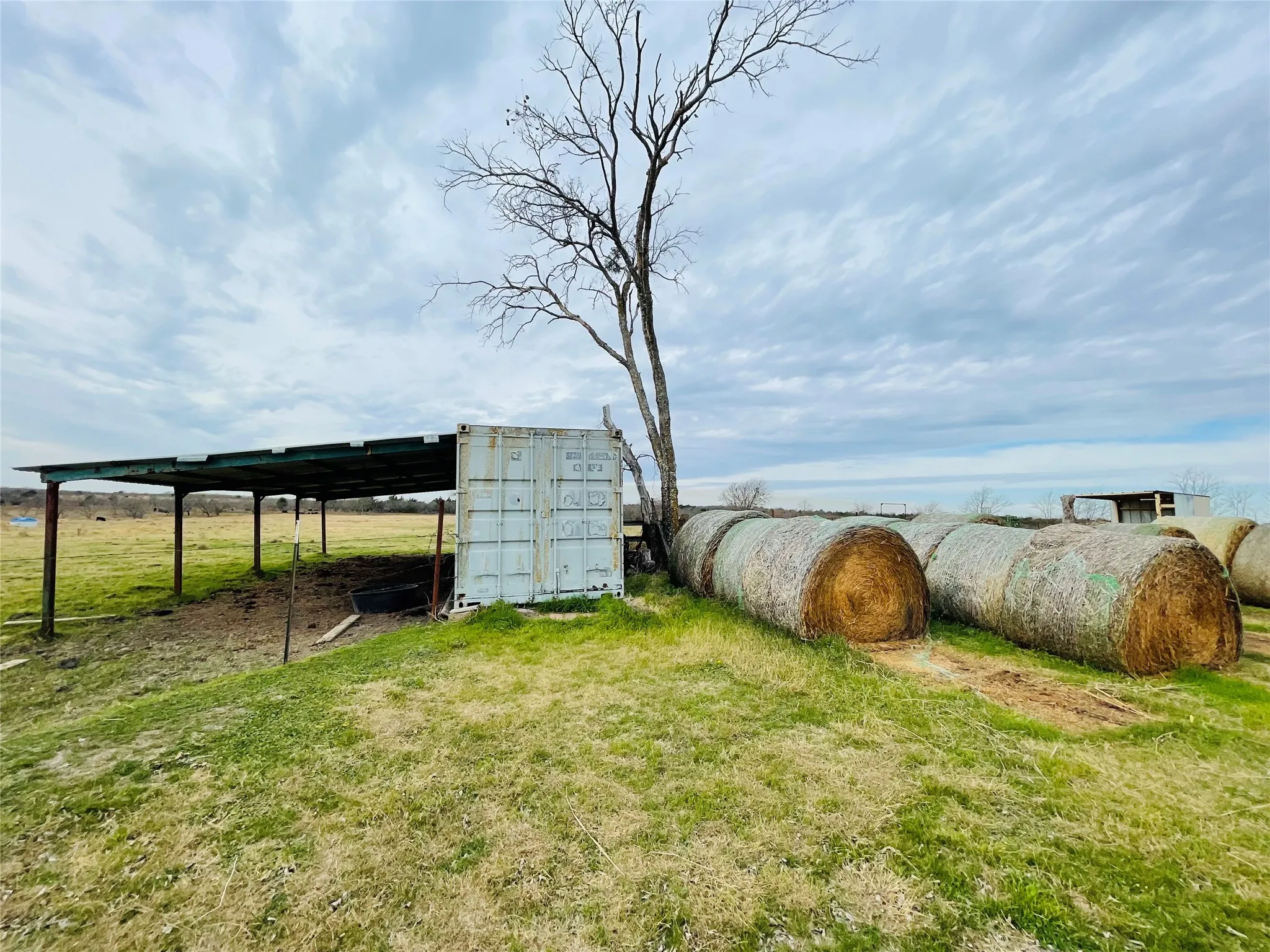 Unimproved Land For Sale in Navarro County , 21517 SW County Road 4040, Dawson, Texas 76639, 0, 0, Garage spaces, 0 Sqft, built in 0, mls#21150570, Real Estate Agent in Dawson, Homes For Sale in Navarro county, Homes For Sale in Dawson, Realtor in Dawson Texas, Real Estate Brokerage Independent Realty Texas, Luminita Cordes Realtor