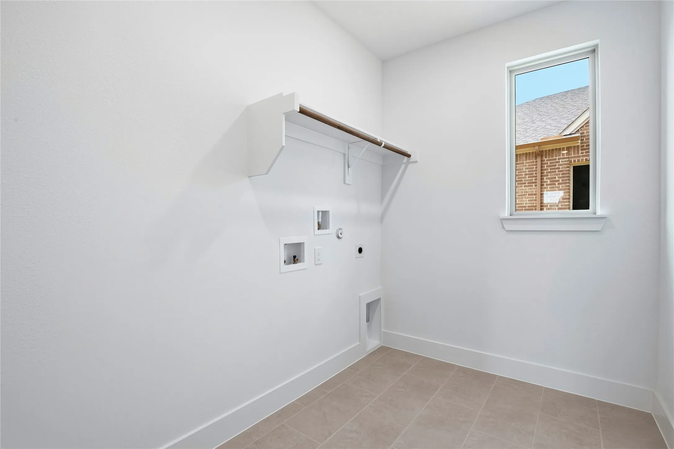 Single Family Residence For Sale in Tarrant County , 7317 Saker Street, Fort Worth, Texas 76179, 4 Bedroom, 3 Bathroom, 2 Garage spaces, 3,213 Sqft, built in 2026, mls#21150980, Real Estate Agent in Fort Worth, Homes For Sale in Tarrant county, Homes For Sale in Fort Worth, Realtor in Fort Worth Texas, Real Estate Brokerage Independent Realty Texas, Luminita Cordes Realtor