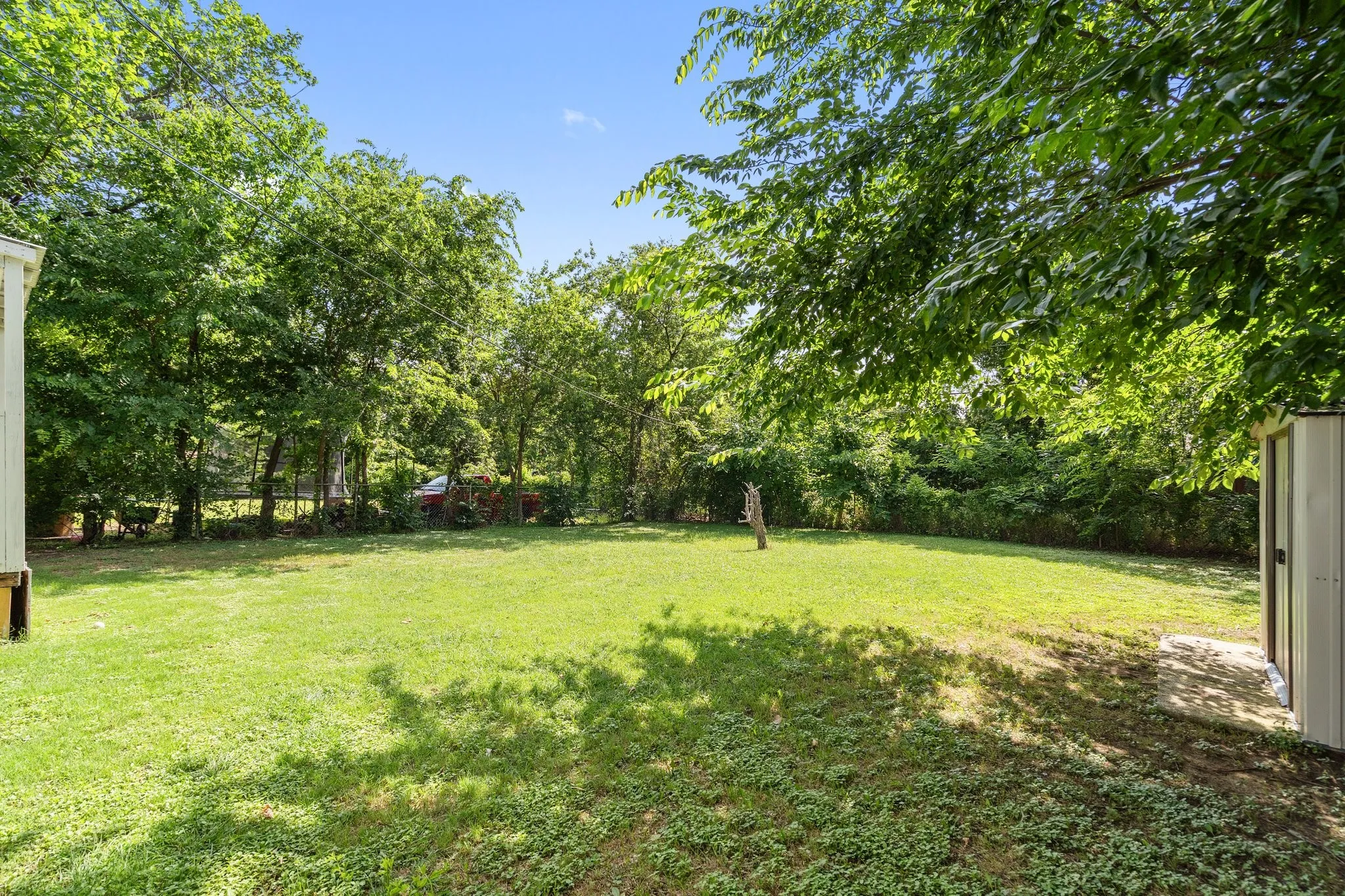 Single Family Residence For Sale in Tarrant County , 3005 Pate Drive, Fort Worth, Texas 76105, 4 Bedroom, 2 Bathroom, Garage spaces, 1,296 Sqft, built in 1955, mls#21151069, Real Estate Agent in Fort Worth, Homes For Sale in Tarrant county, Homes For Sale in Fort Worth, Realtor in Fort Worth Texas, Real Estate Brokerage Independent Realty Texas, Luminita Cordes Realtor