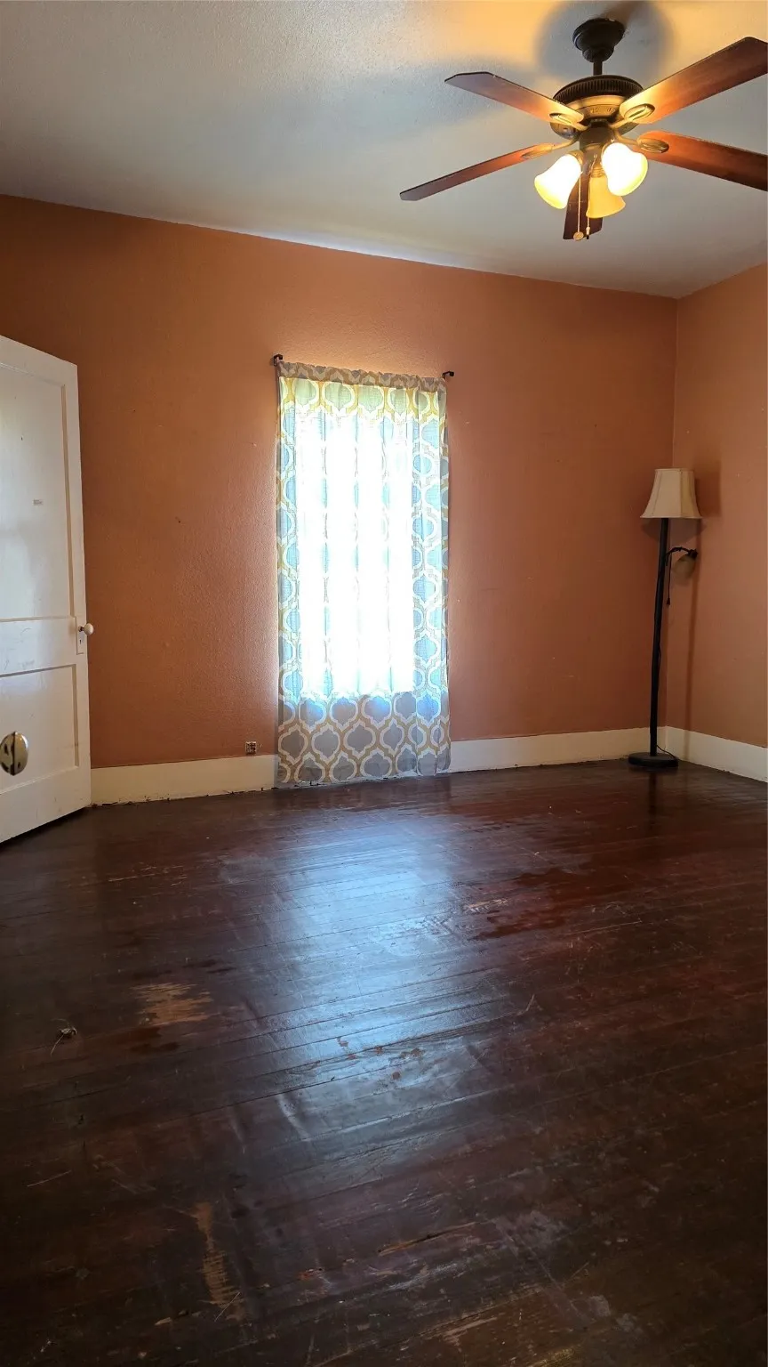 Second bedroom