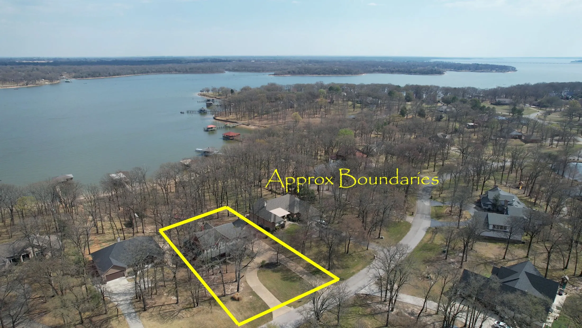 Single Family Residence For Sale in Wood County , 643 PR 5937, Emory, Texas 75440, 4 Bedroom, 4 Bathroom, 3 Garage spaces, 3,275 Sqft, built in 1999, mls#21135440, Real Estate Agent in Emory, Homes For Sale in Wood county, Homes For Sale in Emory, Realtor in Emory Texas, Real Estate Brokerage Independent Realty Texas, Luminita Cordes Realtor