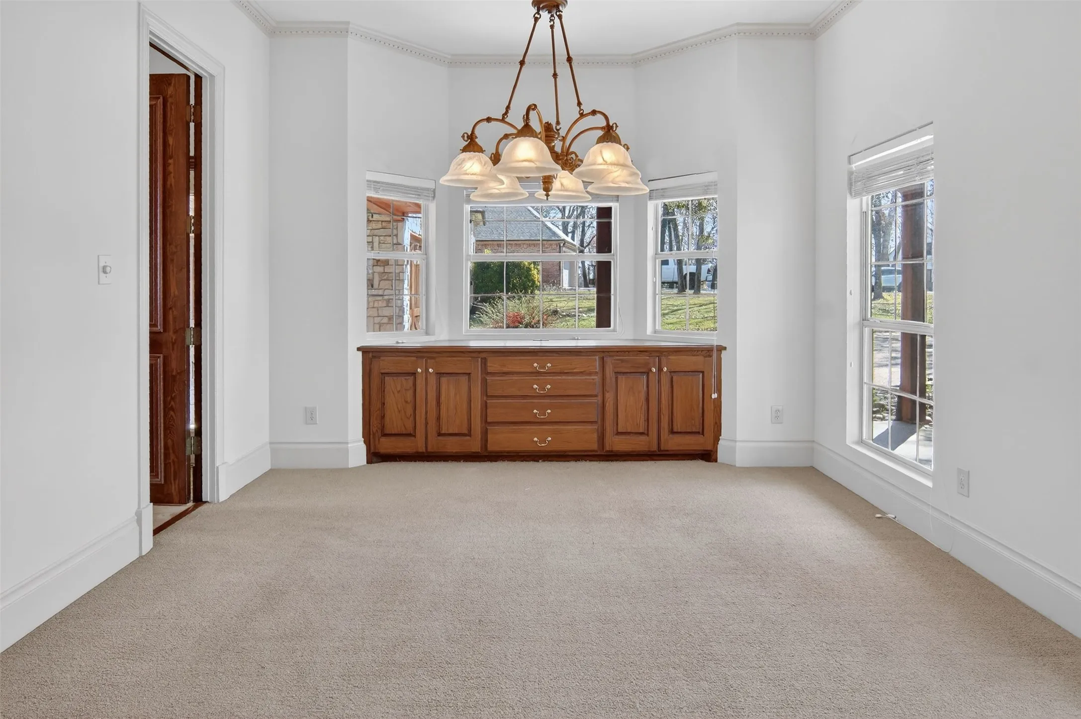 Single Family Residence For Sale in Wood County , 643 PR 5937, Emory, Texas 75440, 4 Bedroom, 4 Bathroom, 3 Garage spaces, 3,275 Sqft, built in 1999, mls#21135440, Real Estate Agent in Emory, Homes For Sale in Wood county, Homes For Sale in Emory, Realtor in Emory Texas, Real Estate Brokerage Independent Realty Texas, Luminita Cordes Realtor