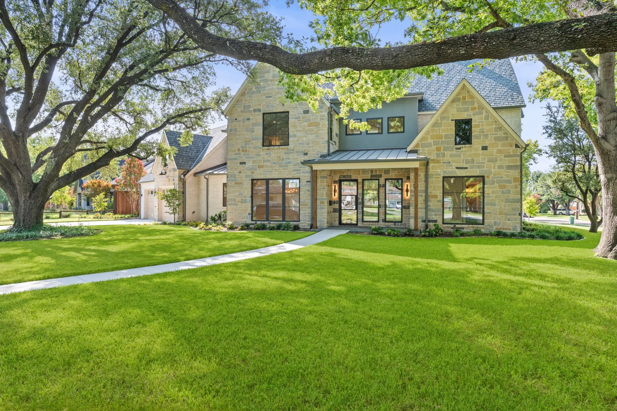 Single Family Residence For Sale in Dallas County , 1211 Seminole Drive, Richardson, Texas 75080, 5 Bedroom, 6 Bathroom, 2 Garage spaces, 5,340 Sqft, built in 2025, New Construction - Complete, mls#21151020, Real Estate Agent in Richardson, Homes For Sale in Dallas county, Homes For Sale in Richardson, Realtor in Richardson Texas, Real Estate Brokerage Independent Realty Texas, Luminita Cordes Realtor