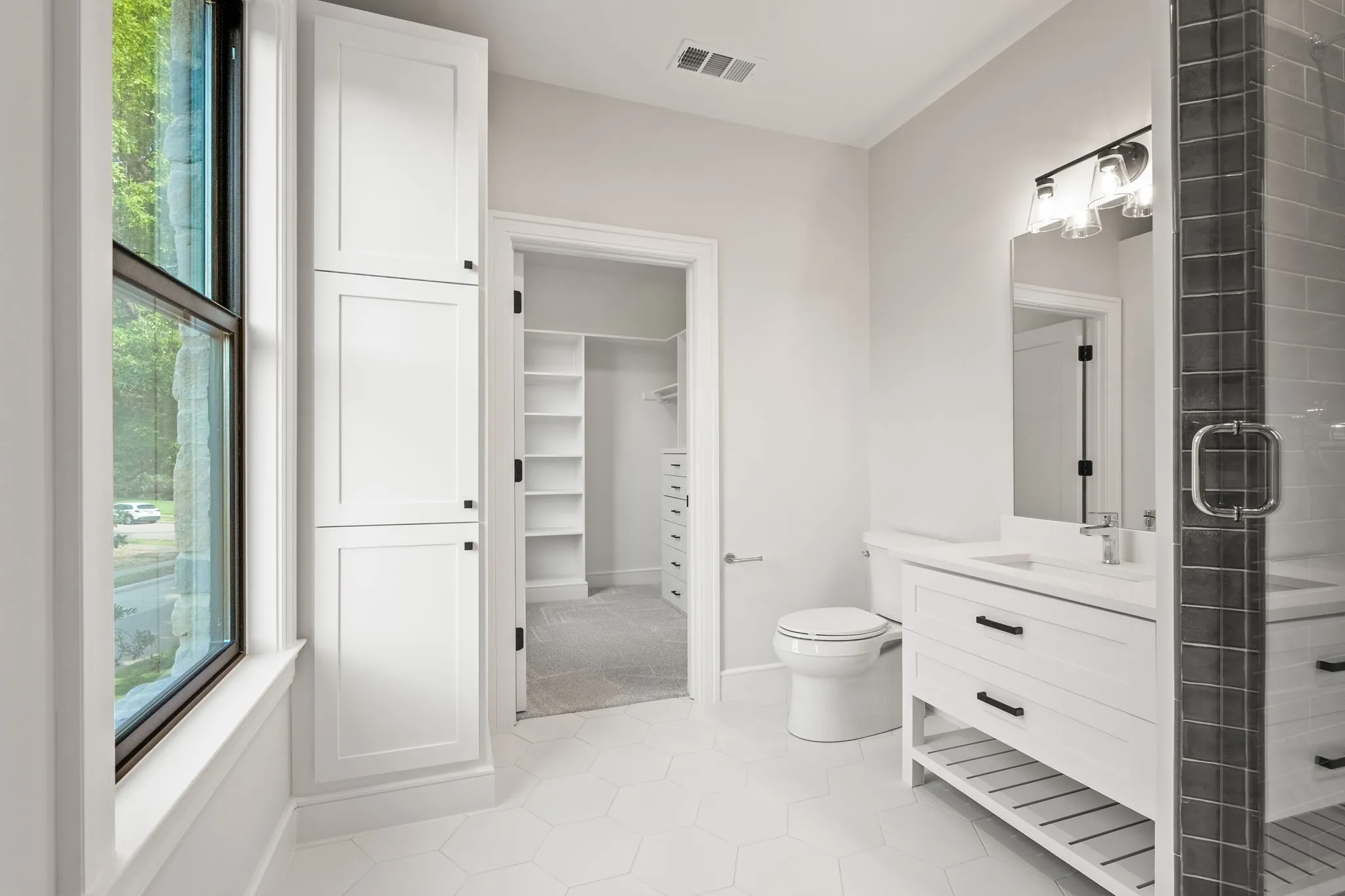 Single Family Residence For Sale in Dallas County , 1211 Seminole Drive, Richardson, Texas 75080, 5 Bedroom, 6 Bathroom, 2 Garage spaces, 5,340 Sqft, built in 2025, New Construction - Complete, mls#21151020, Real Estate Agent in Richardson, Homes For Sale in Dallas county, Homes For Sale in Richardson, Realtor in Richardson Texas, Real Estate Brokerage Independent Realty Texas, Luminita Cordes Realtor