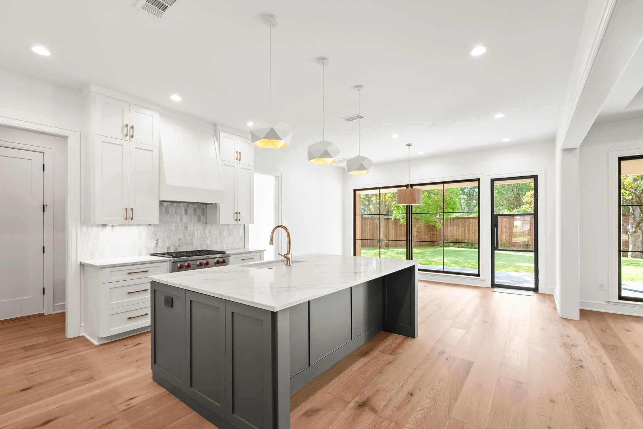 Single Family Residence For Sale in Dallas County , 1211 Seminole Drive, Richardson, Texas 75080, 5 Bedroom, 6 Bathroom, 2 Garage spaces, 5,340 Sqft, built in 2025, New Construction - Complete, mls#21151020, Real Estate Agent in Richardson, Homes For Sale in Dallas county, Homes For Sale in Richardson, Realtor in Richardson Texas, Real Estate Brokerage Independent Realty Texas, Luminita Cordes Realtor