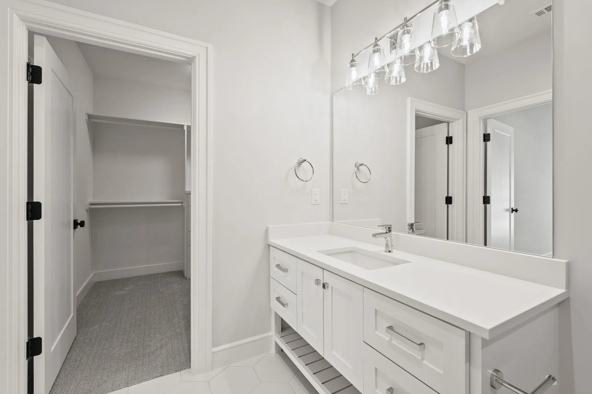 Single Family Residence For Sale in Dallas County , 1211 Seminole Drive, Richardson, Texas 75080, 5 Bedroom, 6 Bathroom, 2 Garage spaces, 5,340 Sqft, built in 2025, New Construction - Complete, mls#21151020, Real Estate Agent in Richardson, Homes For Sale in Dallas county, Homes For Sale in Richardson, Realtor in Richardson Texas, Real Estate Brokerage Independent Realty Texas, Luminita Cordes Realtor