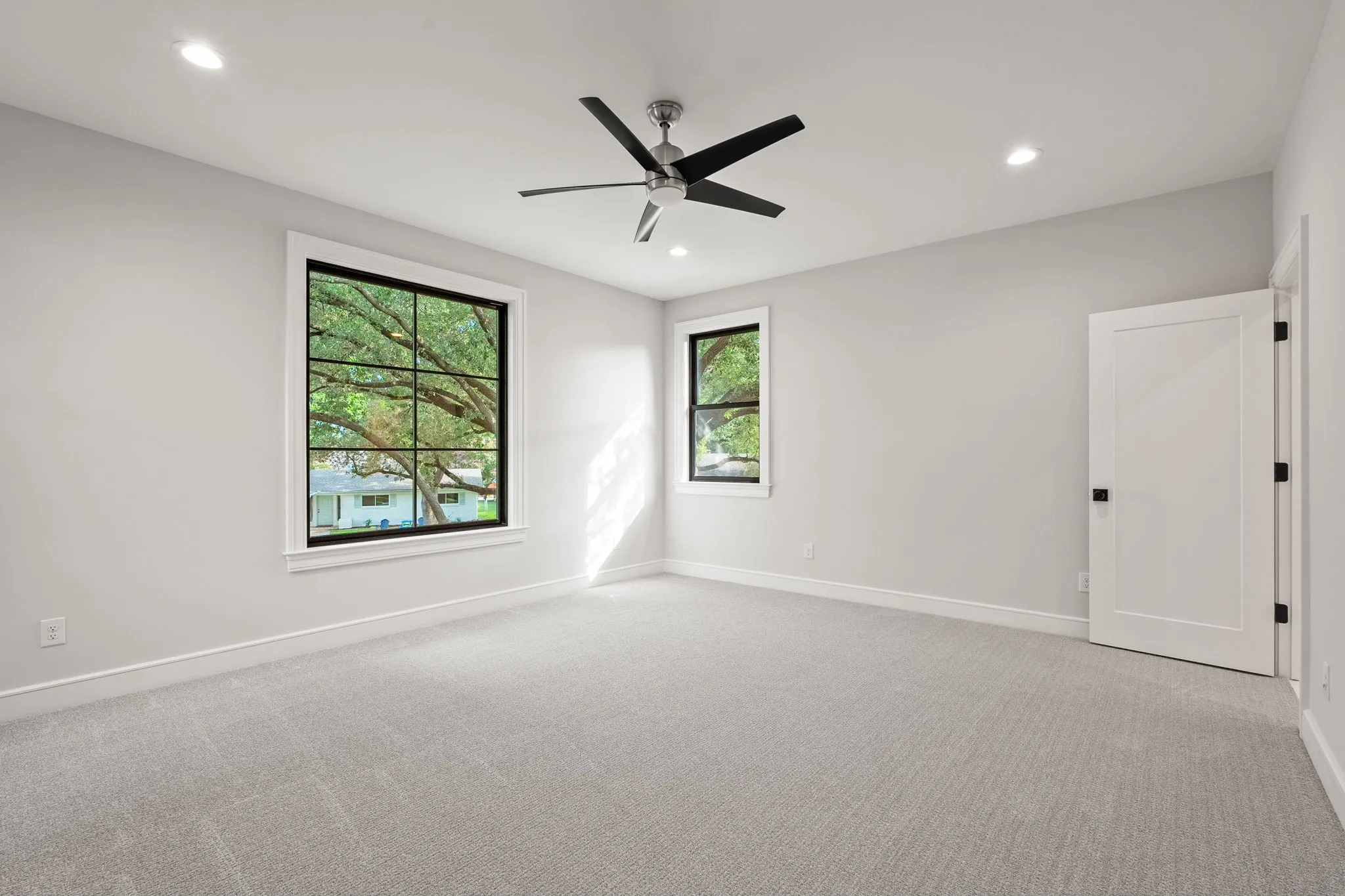 Single Family Residence For Sale in Dallas County , 1211 Seminole Drive, Richardson, Texas 75080, 5 Bedroom, 6 Bathroom, 2 Garage spaces, 5,340 Sqft, built in 2025, New Construction - Complete, mls#21151020, Real Estate Agent in Richardson, Homes For Sale in Dallas county, Homes For Sale in Richardson, Realtor in Richardson Texas, Real Estate Brokerage Independent Realty Texas, Luminita Cordes Realtor