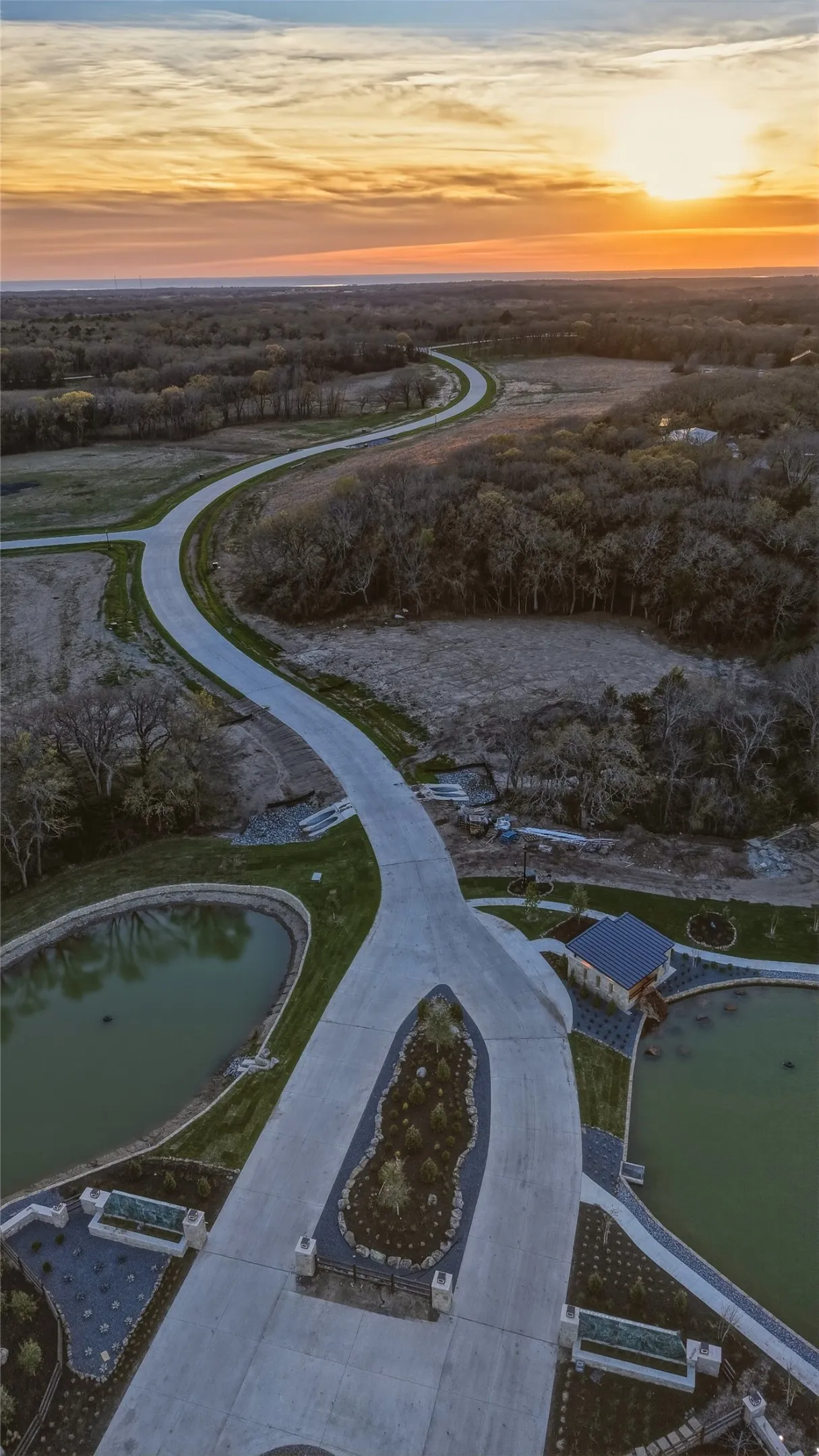 Improved Land For Sale in Grayson County , Lot 81 Buck Trail, Pottsboro, Texas 75076, 0, 0, Garage spaces, 0 Sqft, built in 0, mls#21151333, Real Estate Agent in Pottsboro, Homes For Sale in Grayson county, Homes For Sale in Pottsboro, Realtor in Pottsboro Texas, Real Estate Brokerage Independent Realty Texas, Luminita Cordes Realtor