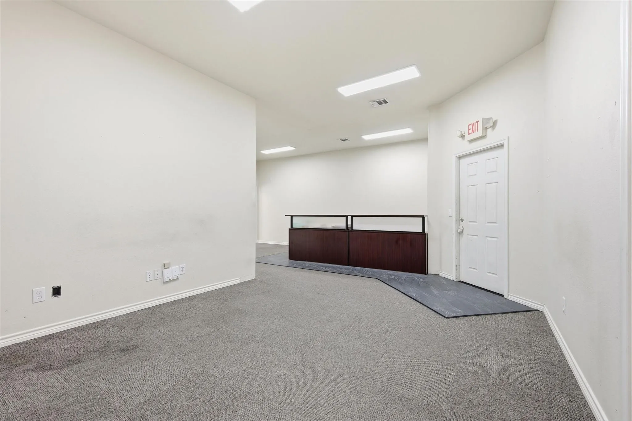 Office For Sale in Denton County , 105 Kathryn Drive, Lewisville, Texas 75067, 0, 0, Garage spaces, 0 Sqft, built in 1984, Preowned, Price $4,500,000, mls#21149803, Real Estate Agent in Lewisville, Homes For Sale in Denton county, Homes For Sale in Lewisville, Realtor in Lewisville Texas, Real Estate Brokerage Independent Realty Texas, Luminita Cordes Realtor
