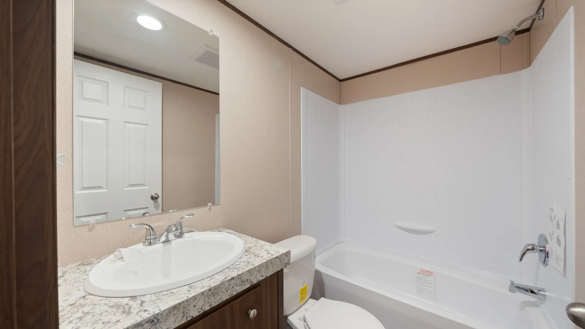 Mobile Home For Sale in Henderson County , 721 Queens Drive, Tool, Texas 75143, 3 Bedroom, 2 Bathroom, Garage spaces, 924 Sqft, built in 2025, mls#21151420, Real Estate Agent in Tool, Homes For Sale in Henderson county, Homes For Sale in Tool, Realtor in Tool Texas, Real Estate Brokerage Independent Realty Texas, Luminita Cordes Realtor