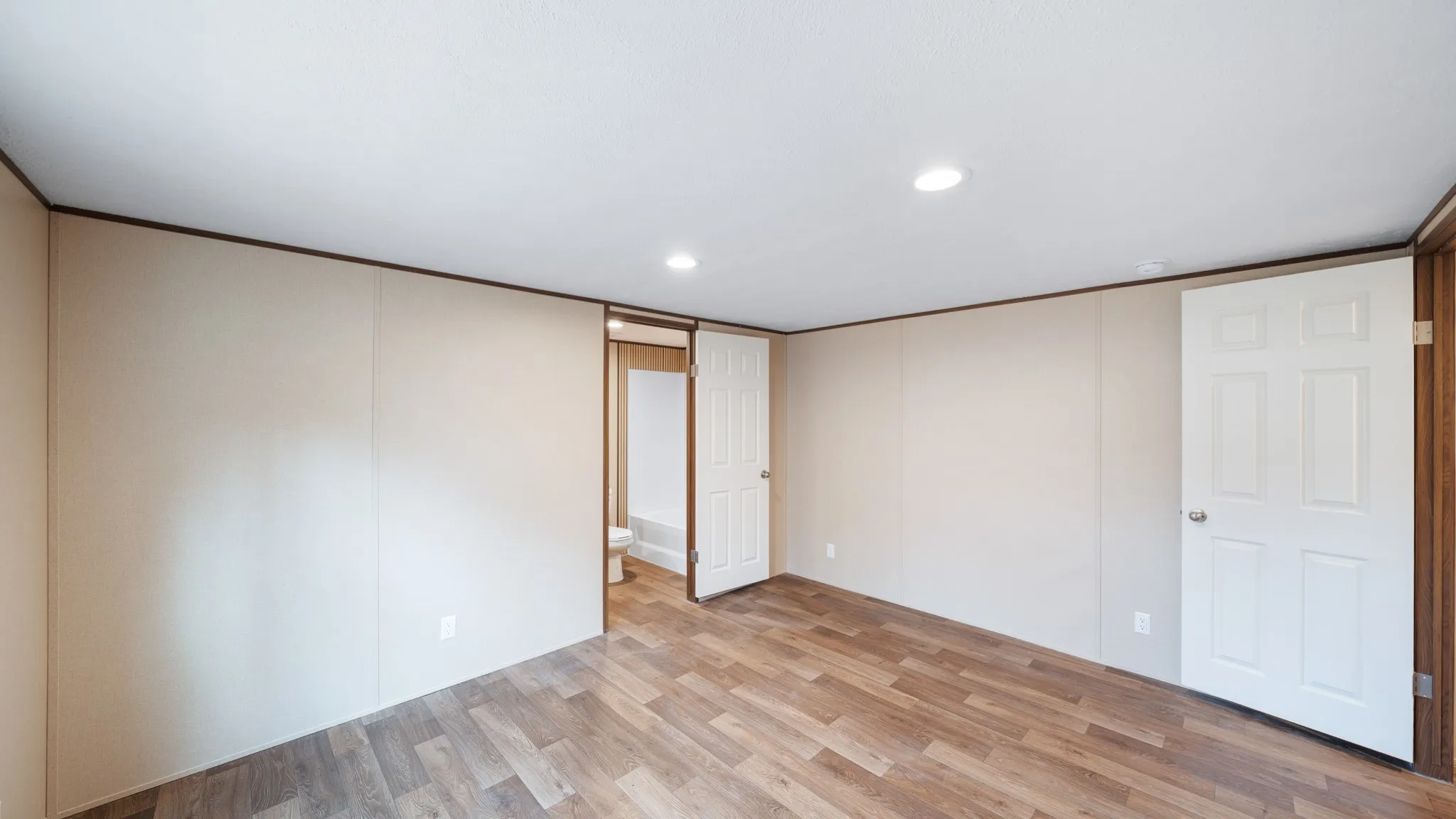 Mobile Home For Sale in Henderson County , 721 Queens Drive, Tool, Texas 75143, 3 Bedroom, 2 Bathroom, Garage spaces, 924 Sqft, built in 2025, mls#21151420, Real Estate Agent in Tool, Homes For Sale in Henderson county, Homes For Sale in Tool, Realtor in Tool Texas, Real Estate Brokerage Independent Realty Texas, Luminita Cordes Realtor