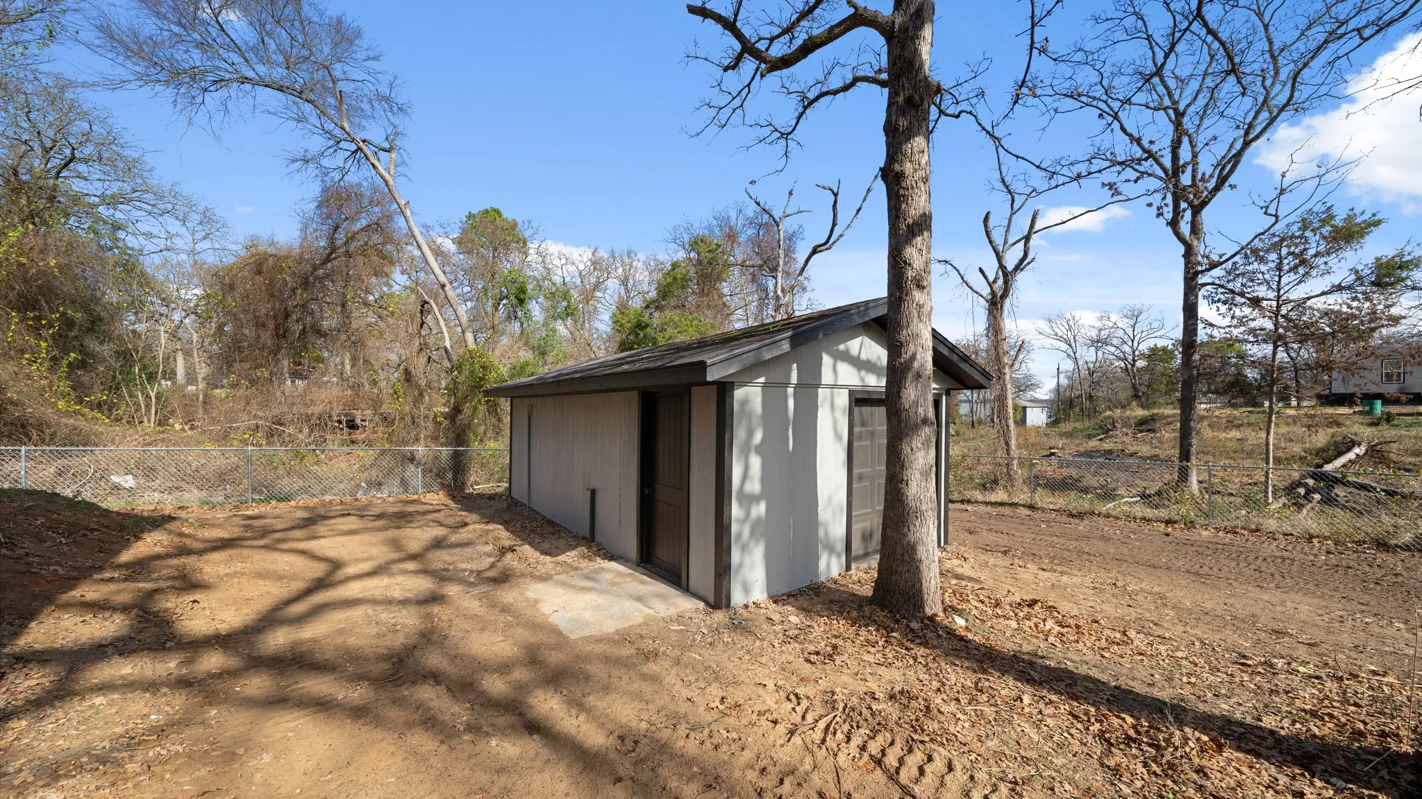 Mobile Home For Sale in Henderson County , 721 Queens Drive, Tool, Texas 75143, 3 Bedroom, 2 Bathroom, Garage spaces, 924 Sqft, built in 2025, mls#21151420, Real Estate Agent in Tool, Homes For Sale in Henderson county, Homes For Sale in Tool, Realtor in Tool Texas, Real Estate Brokerage Independent Realty Texas, Luminita Cordes Realtor