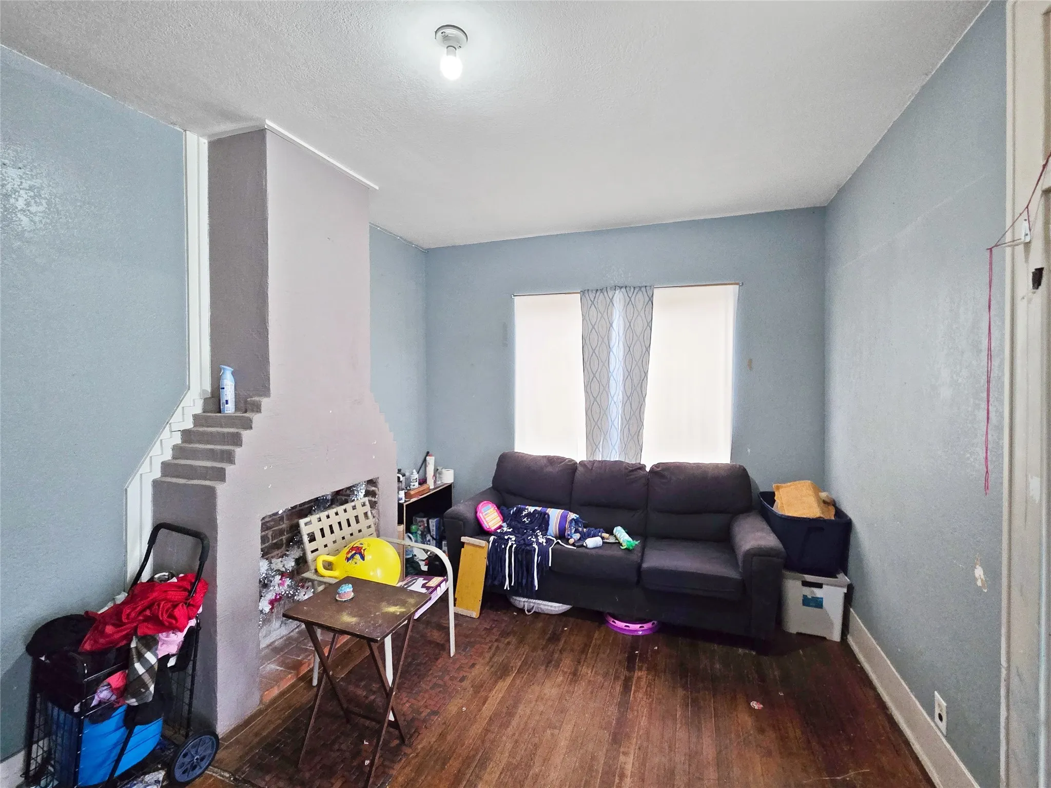Triplex For Sale in Kaufman County , 507 W Nash Street, Terrell, Texas 75160, 6 Bedroom, 4 Bathroom, Garage spaces, 0 Sqft, built in 1917, Preowned, mls#21151671, Real Estate Agent in Terrell, Homes For Sale in Kaufman county, Homes For Sale in Terrell, Realtor in Terrell Texas, Real Estate Brokerage Independent Realty Texas, Luminita Cordes Realtor