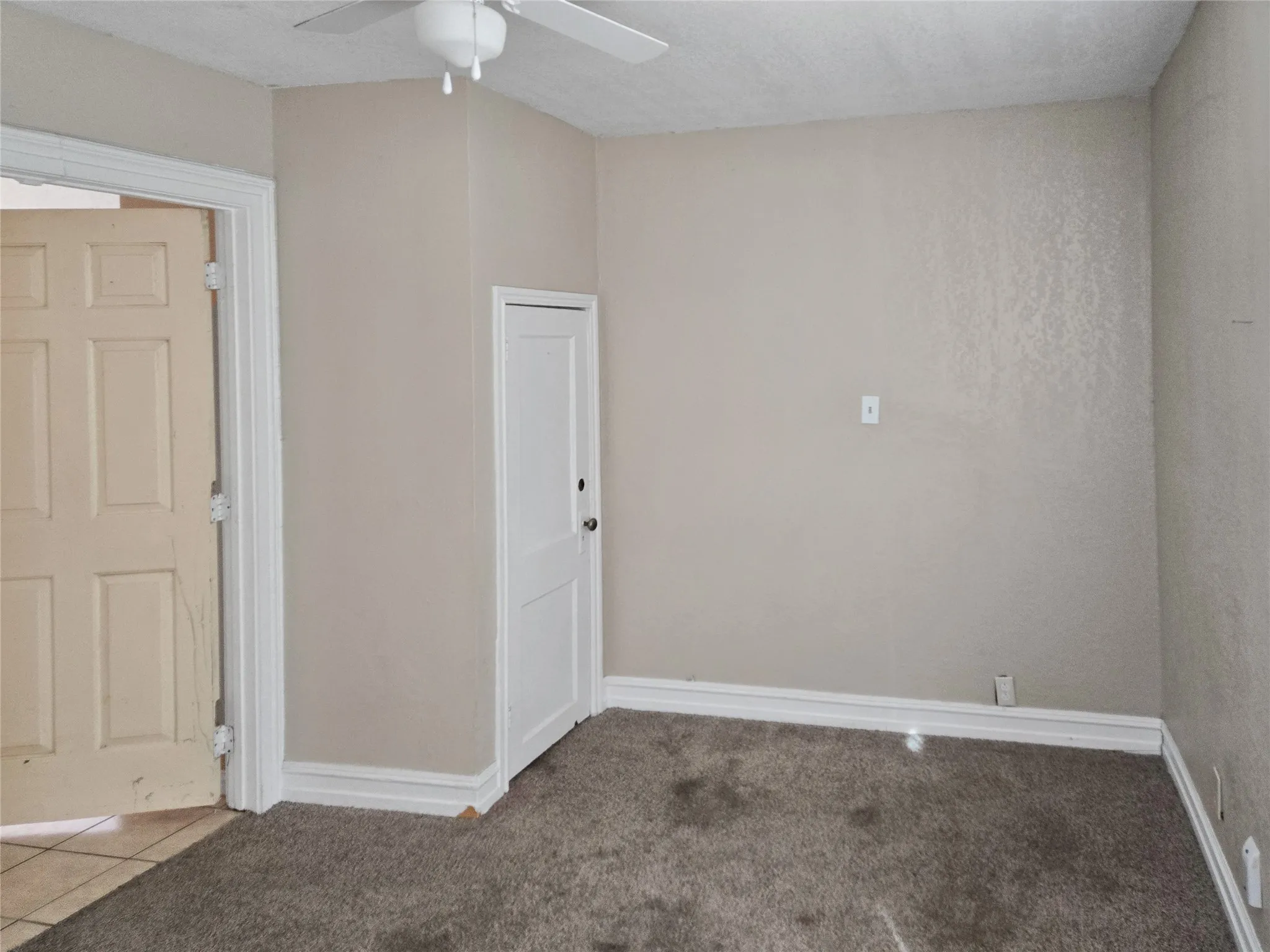 Triplex For Sale in Kaufman County , 507 W Nash Street, Terrell, Texas 75160, 6 Bedroom, 4 Bathroom, Garage spaces, 0 Sqft, built in 1917, Preowned, mls#21151671, Real Estate Agent in Terrell, Homes For Sale in Kaufman county, Homes For Sale in Terrell, Realtor in Terrell Texas, Real Estate Brokerage Independent Realty Texas, Luminita Cordes Realtor