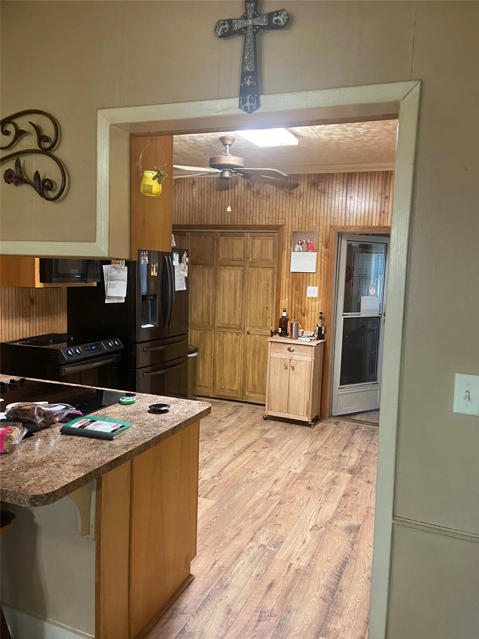 Single Family Residence For Sale in Young County , 1106 Payne, Olney, Texas 76374, 3 Bedrooms, 2 Bathrooms, 2 Garage spaces, 1,805 Sqft, built in 1960, Price $155,000, mls#21151860, Real Estate Agent in Olney, Homes For Sale in Young county, Homes For Sale in Olney, Realtor in Olney Texas, Real Estate Brokerage Independent Realty Texas, Luminita Cordes Realtor
