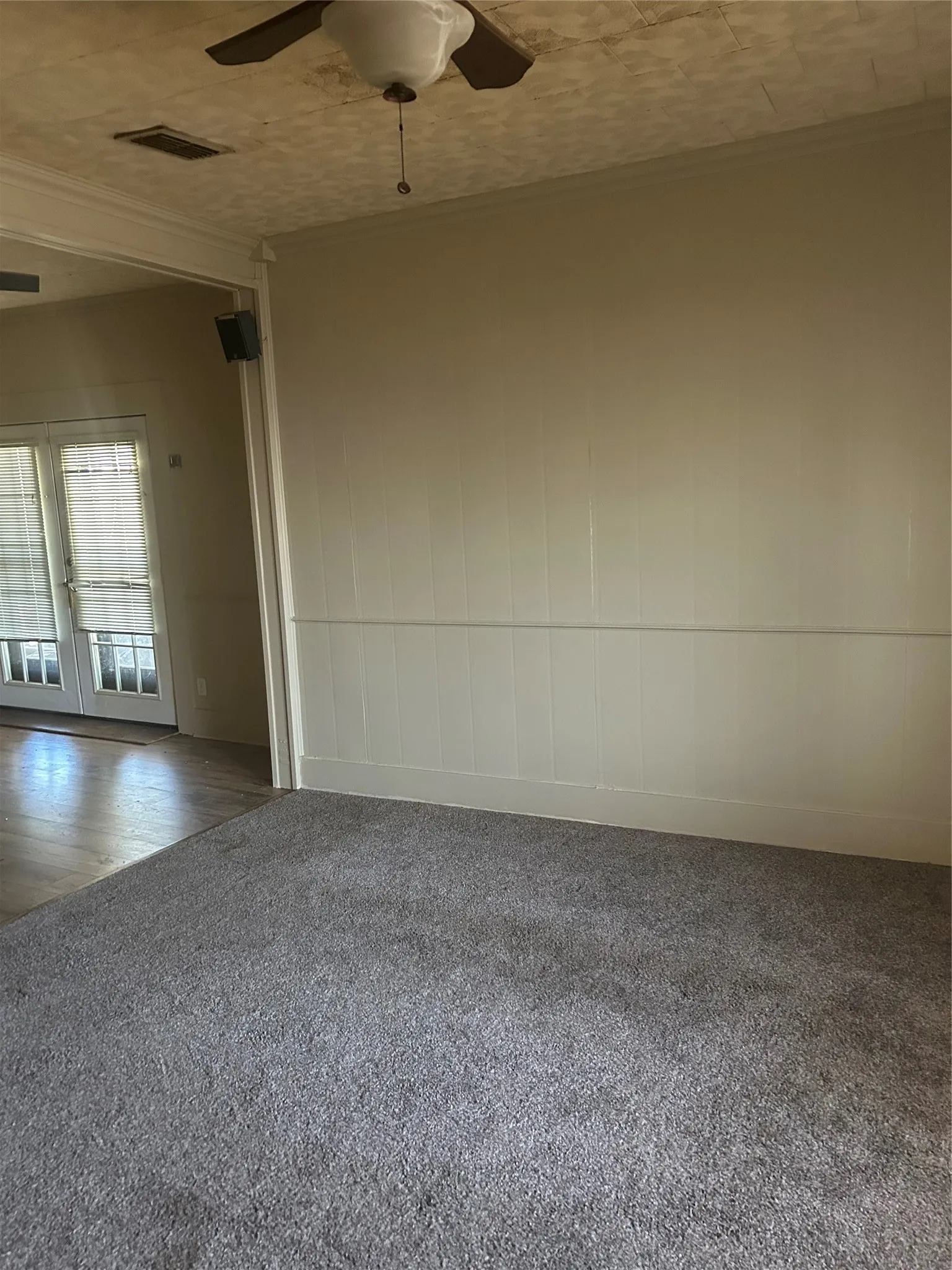 Single Family Residence For Sale in Young County , 1106 Payne, Olney, Texas 76374, 3 Bedrooms, 2 Bathrooms, 2 Garage spaces, 1,805 Sqft, built in 1960, Price $155,000, mls#21151860, Real Estate Agent in Olney, Homes For Sale in Young county, Homes For Sale in Olney, Realtor in Olney Texas, Real Estate Brokerage Independent Realty Texas, Luminita Cordes Realtor