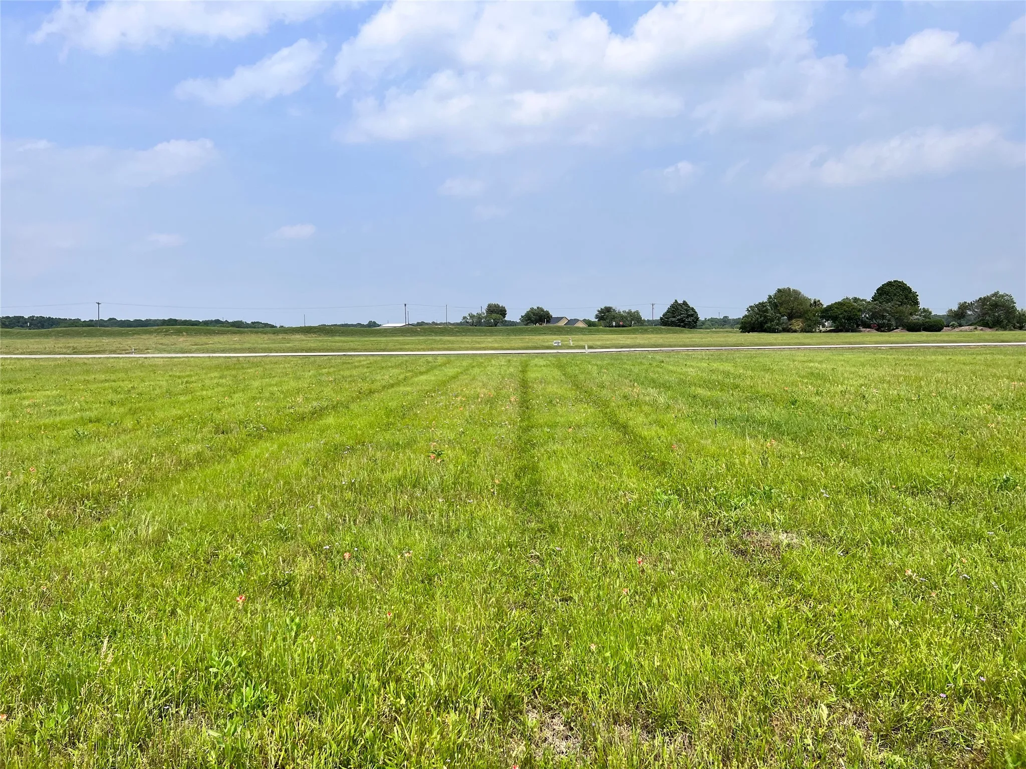 Unimproved Land For Sale in Navarro County , Lot 80 Clubhouse Drive, Corsicana, Texas 75109, 0, 0, Garage spaces, 0 Sqft, built in 0, Price $70,000, mls#21142659, Real Estate Agent in Corsicana, Homes For Sale in Navarro county, Homes For Sale in Corsicana, Realtor in Corsicana Texas, Real Estate Brokerage Independent Realty Texas, Luminita Cordes Realtor