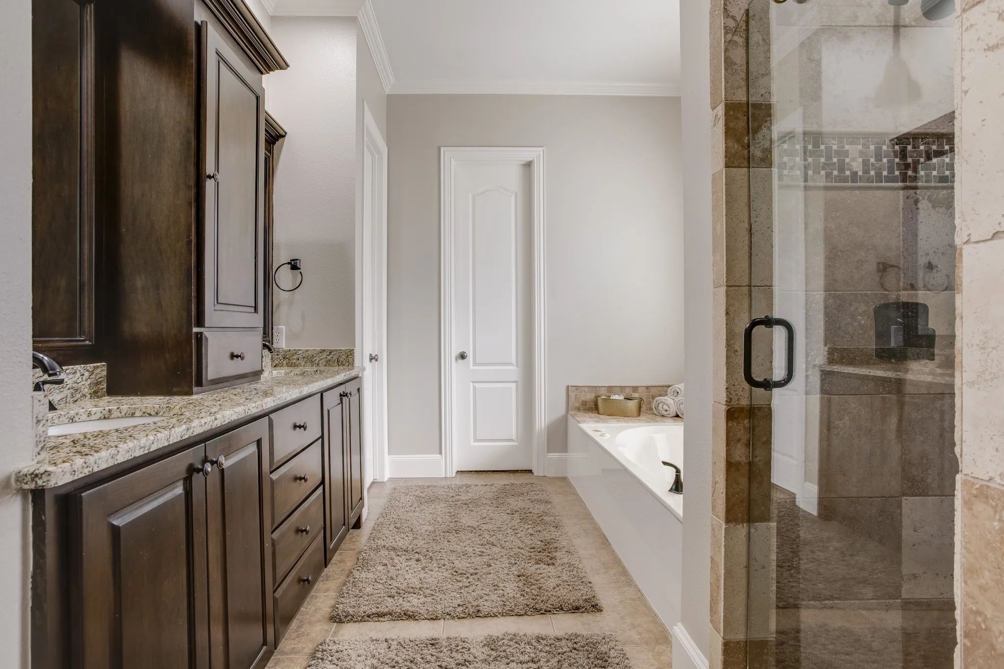 Single Family Residence For Sale in Dallas County , 416 Stone Canyon Drive, Sunnyvale, Texas 75182, 4 Bedroom, 4 Bathroom, 3 Garage spaces, 3,293 Sqft, built in 2002, Preowned, mls#21144557, Real Estate Agent in Sunnyvale, Homes For Sale in Dallas county, Homes For Sale in Sunnyvale, Realtor in Sunnyvale Texas, Real Estate Brokerage Independent Realty Texas, Luminita Cordes Realtor