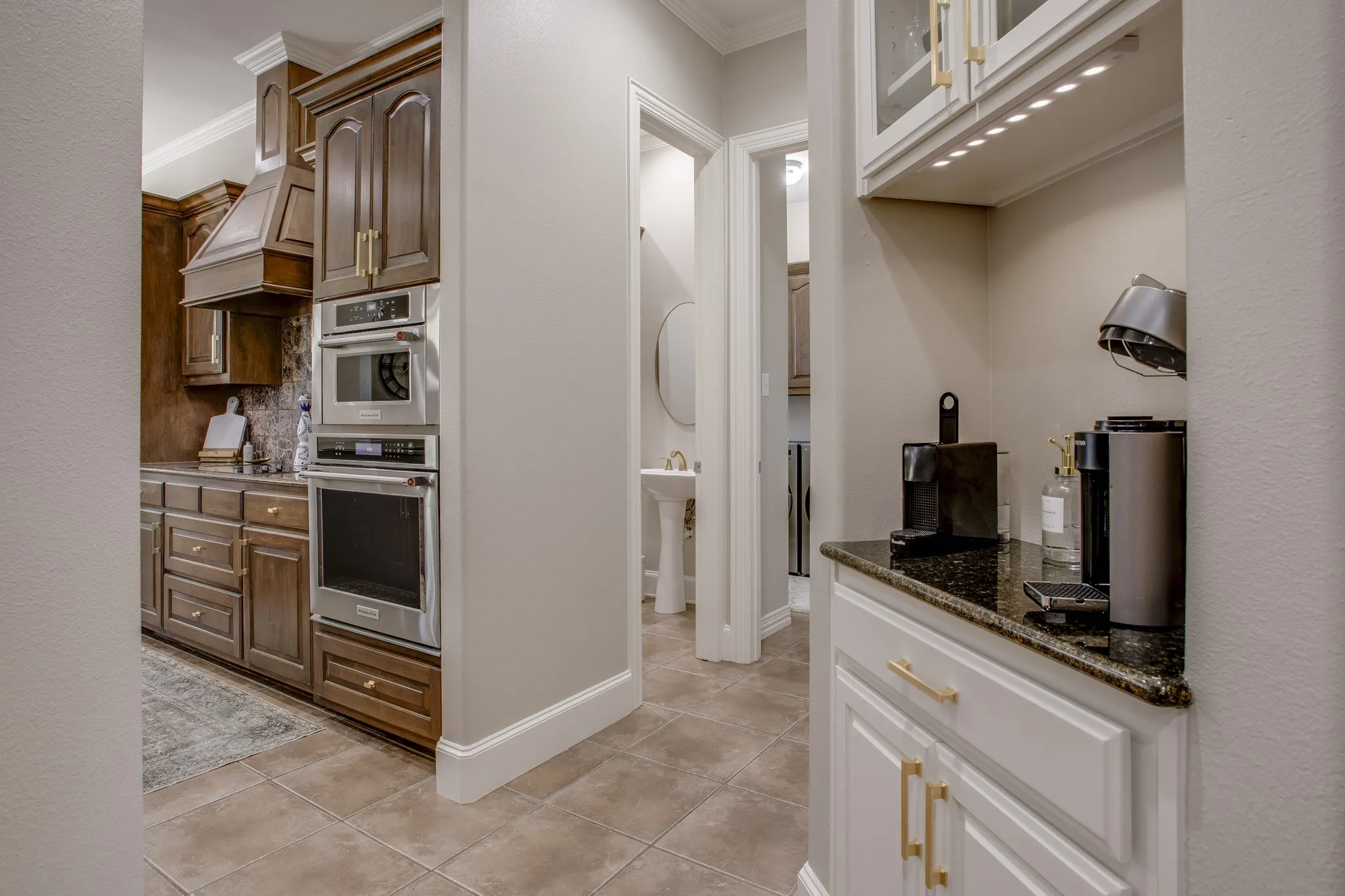 Single Family Residence For Sale in Dallas County , 416 Stone Canyon Drive, Sunnyvale, Texas 75182, 4 Bedroom, 4 Bathroom, 3 Garage spaces, 3,293 Sqft, built in 2002, Preowned, mls#21144557, Real Estate Agent in Sunnyvale, Homes For Sale in Dallas county, Homes For Sale in Sunnyvale, Realtor in Sunnyvale Texas, Real Estate Brokerage Independent Realty Texas, Luminita Cordes Realtor