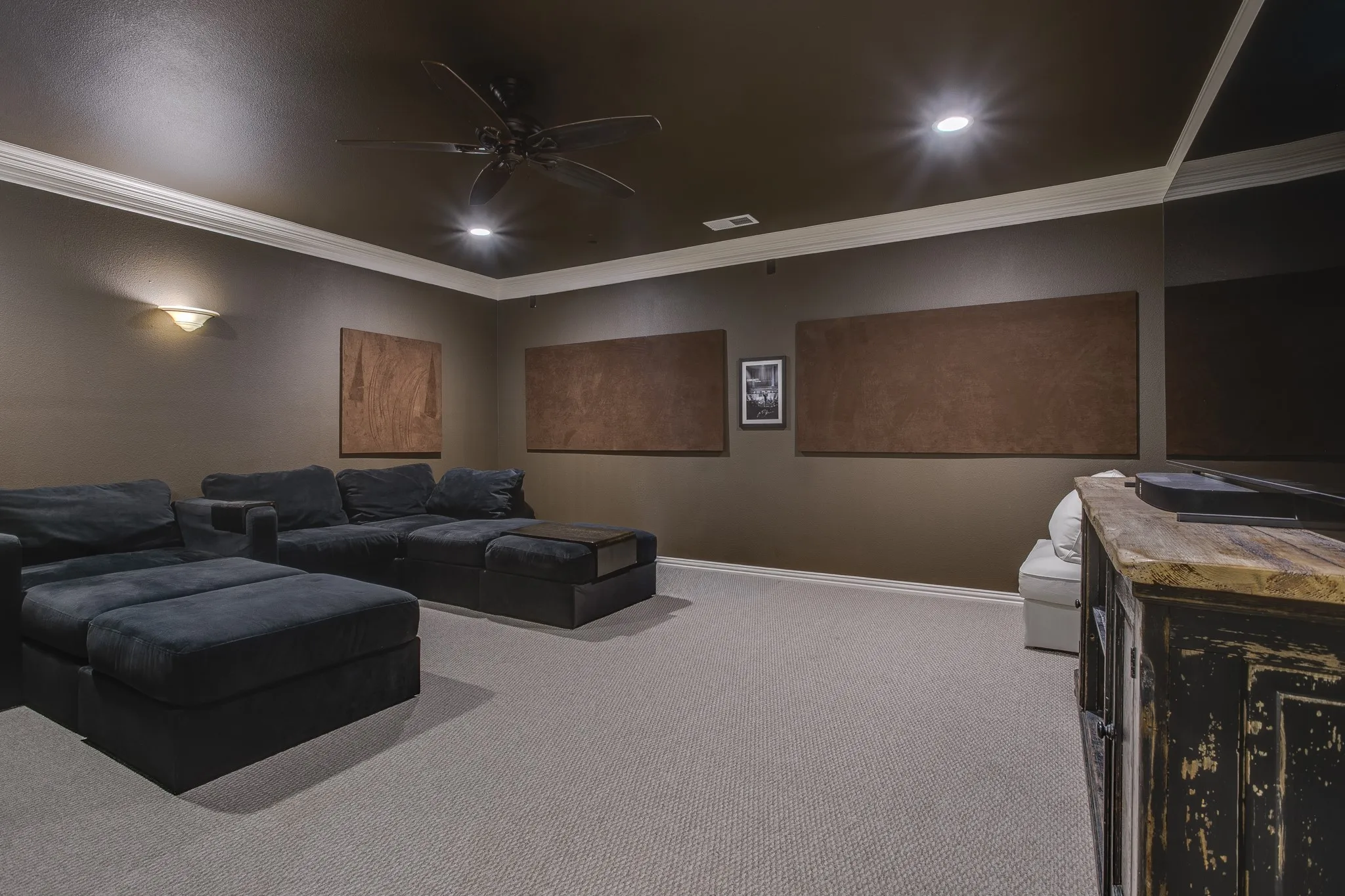 Single Family Residence For Sale in Dallas County , 416 Stone Canyon Drive, Sunnyvale, Texas 75182, 4 Bedroom, 4 Bathroom, 3 Garage spaces, 3,293 Sqft, built in 2002, Preowned, mls#21144557, Real Estate Agent in Sunnyvale, Homes For Sale in Dallas county, Homes For Sale in Sunnyvale, Realtor in Sunnyvale Texas, Real Estate Brokerage Independent Realty Texas, Luminita Cordes Realtor