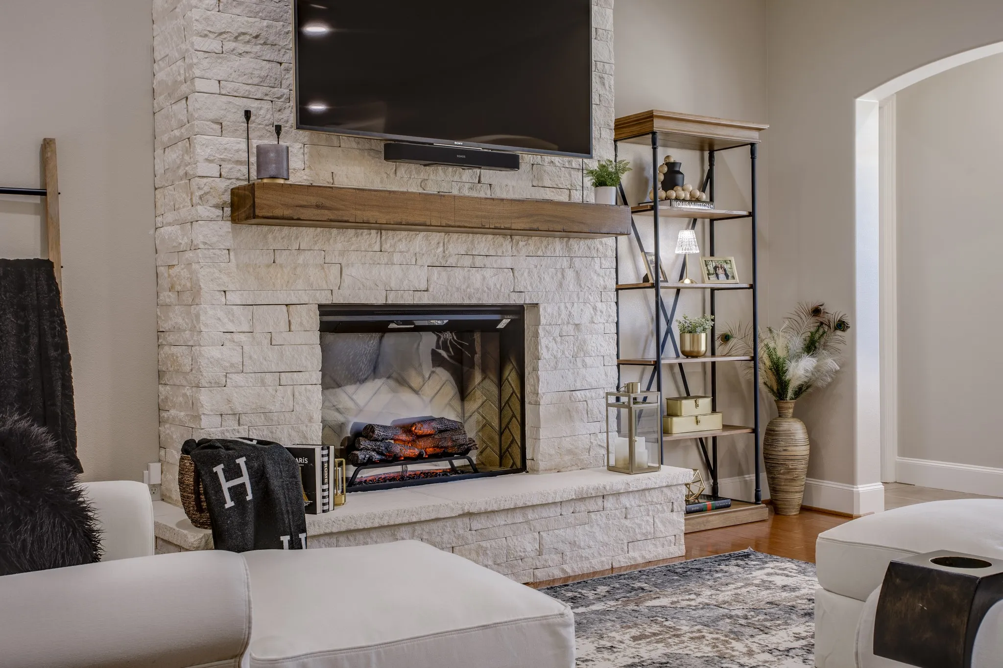 Single Family Residence For Sale in Dallas County , 416 Stone Canyon Drive, Sunnyvale, Texas 75182, 4 Bedroom, 4 Bathroom, 3 Garage spaces, 3,293 Sqft, built in 2002, Preowned, mls#21144557, Real Estate Agent in Sunnyvale, Homes For Sale in Dallas county, Homes For Sale in Sunnyvale, Realtor in Sunnyvale Texas, Real Estate Brokerage Independent Realty Texas, Luminita Cordes Realtor