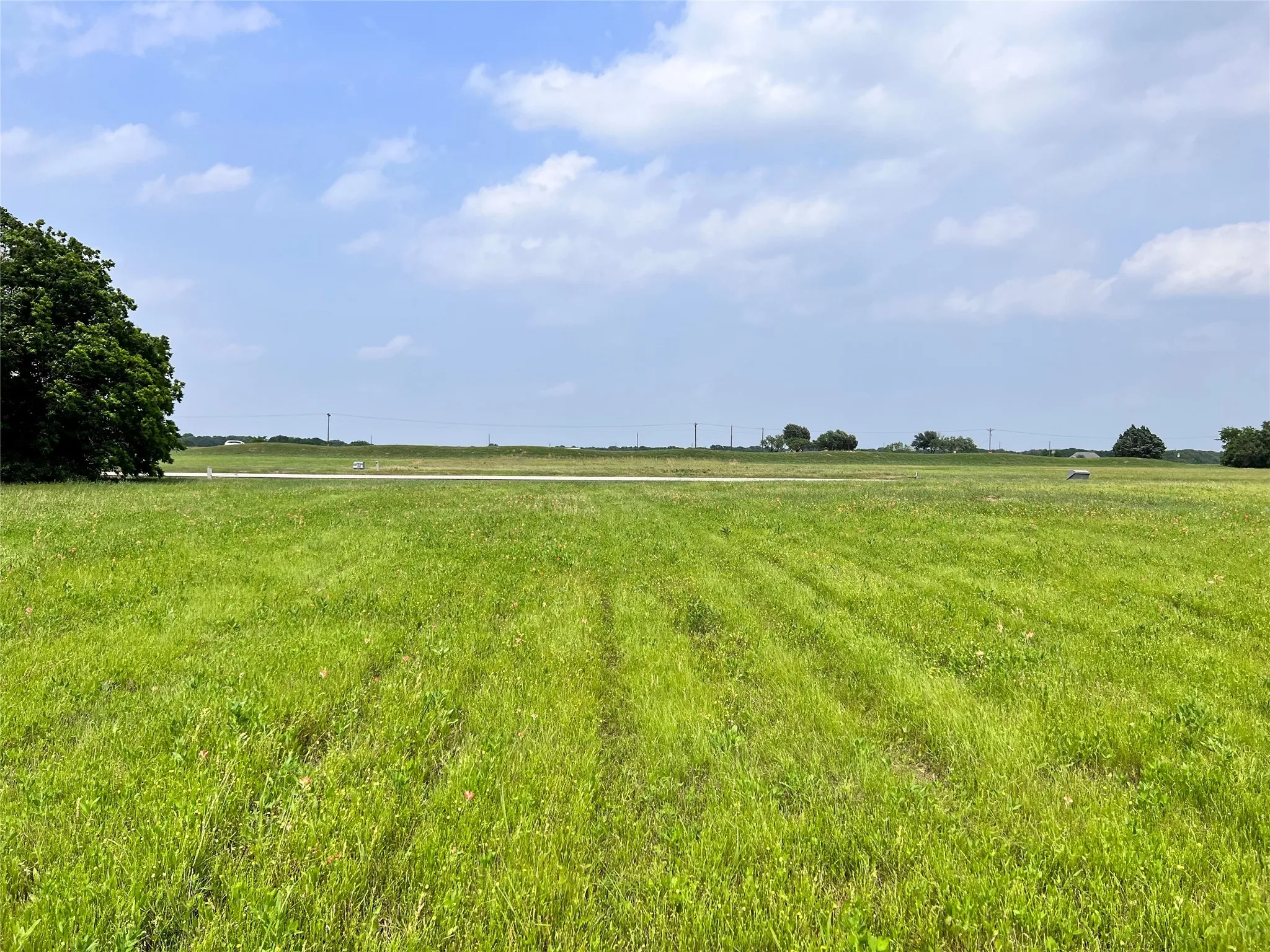 Unimproved Land For Sale in Navarro County , Lot 79 Clubhouse Drive, Corsicana, Texas 75109, 0, 0, Garage spaces, 0 Sqft, built in 0, Price $70,000, mls#21142676, Real Estate Agent in Corsicana, Homes For Sale in Navarro county, Homes For Sale in Corsicana, Realtor in Corsicana Texas, Real Estate Brokerage Independent Realty Texas, Luminita Cordes Realtor