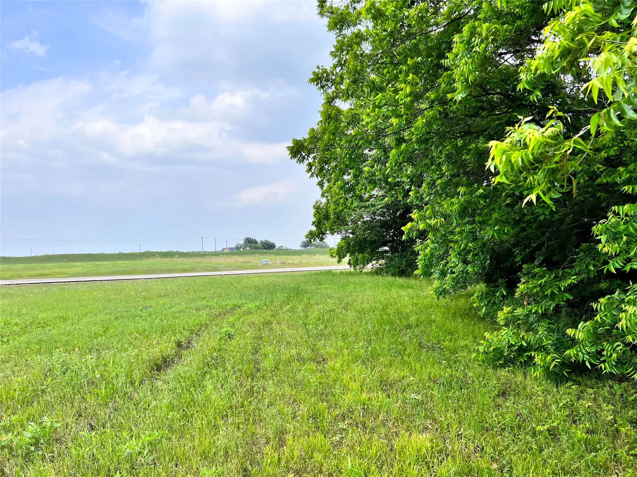 Unimproved Land For Sale in Navarro County , Lot 78 Clubhouse Drive, Corsicana, Texas 75109, 0, 0, Garage spaces, 0 Sqft, built in 0, Price $70,000, mls#21142711, Real Estate Agent in Corsicana, Homes For Sale in Navarro county, Homes For Sale in Corsicana, Realtor in Corsicana Texas, Real Estate Brokerage Independent Realty Texas, Luminita Cordes Realtor