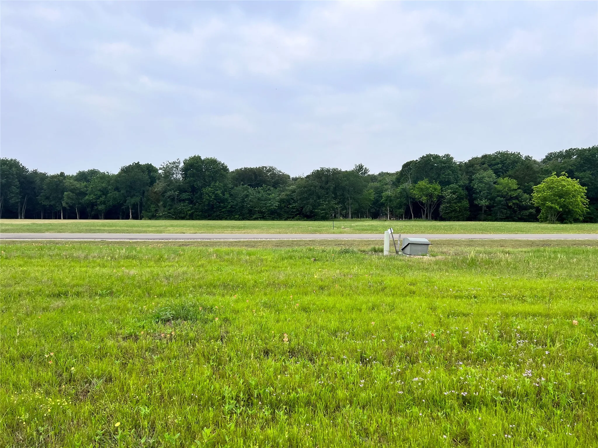 Unimproved Land For Sale in Navarro County , Lot 392 Polaris Drive, Corsicana, Texas 75109, 0, 0, Garage spaces, 0 Sqft, built in 0, Price $70,000, mls#21142536, Real Estate Agent in Corsicana, Homes For Sale in Navarro county, Homes For Sale in Corsicana, Realtor in Corsicana Texas, Real Estate Brokerage Independent Realty Texas, Luminita Cordes Realtor