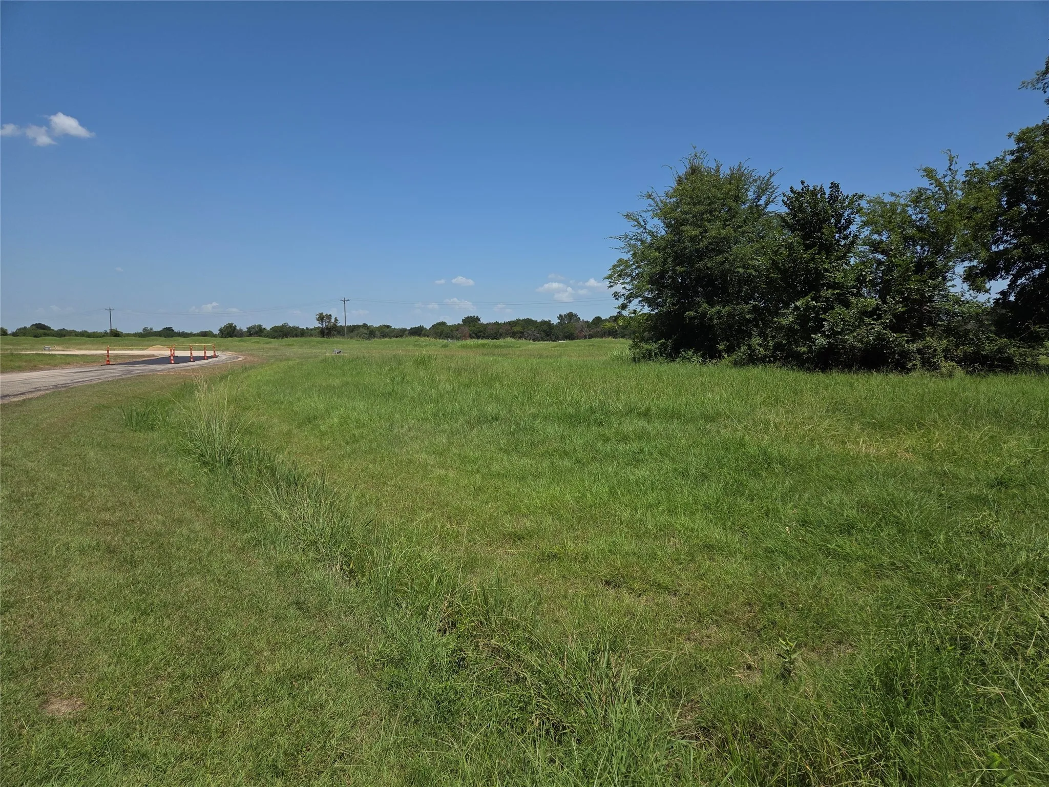 Unimproved Land For Sale in Navarro County , Lot 26 Clubhouse Drive, Corsicana, Texas 75109, 0, 0, Garage spaces, 0 Sqft, built in 0, Price $65,000, mls#21142593, Real Estate Agent in Corsicana, Homes For Sale in Navarro county, Homes For Sale in Corsicana, Realtor in Corsicana Texas, Real Estate Brokerage Independent Realty Texas, Luminita Cordes Realtor