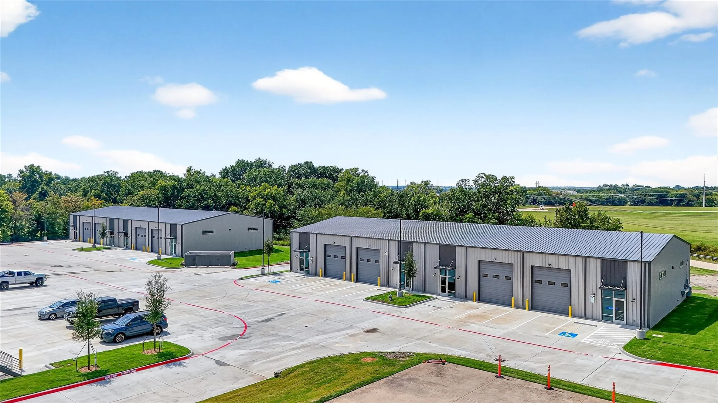 Industrial For Rent in Grayson County , 304 Progress Drive C, Sherman, Texas 75092, 0, 0, Garage spaces, 0 Sqft, built in 2025, New Construction - Complete, Price $3,600, mls#21152117, Real Estate Agent in Sherman, Homes For Rent in Grayson county, Homes For Rent in Sherman, Realtor in Sherman Texas, Real Estate Brokerage Independent Realty Texas, Luminita Cordes Realtor
