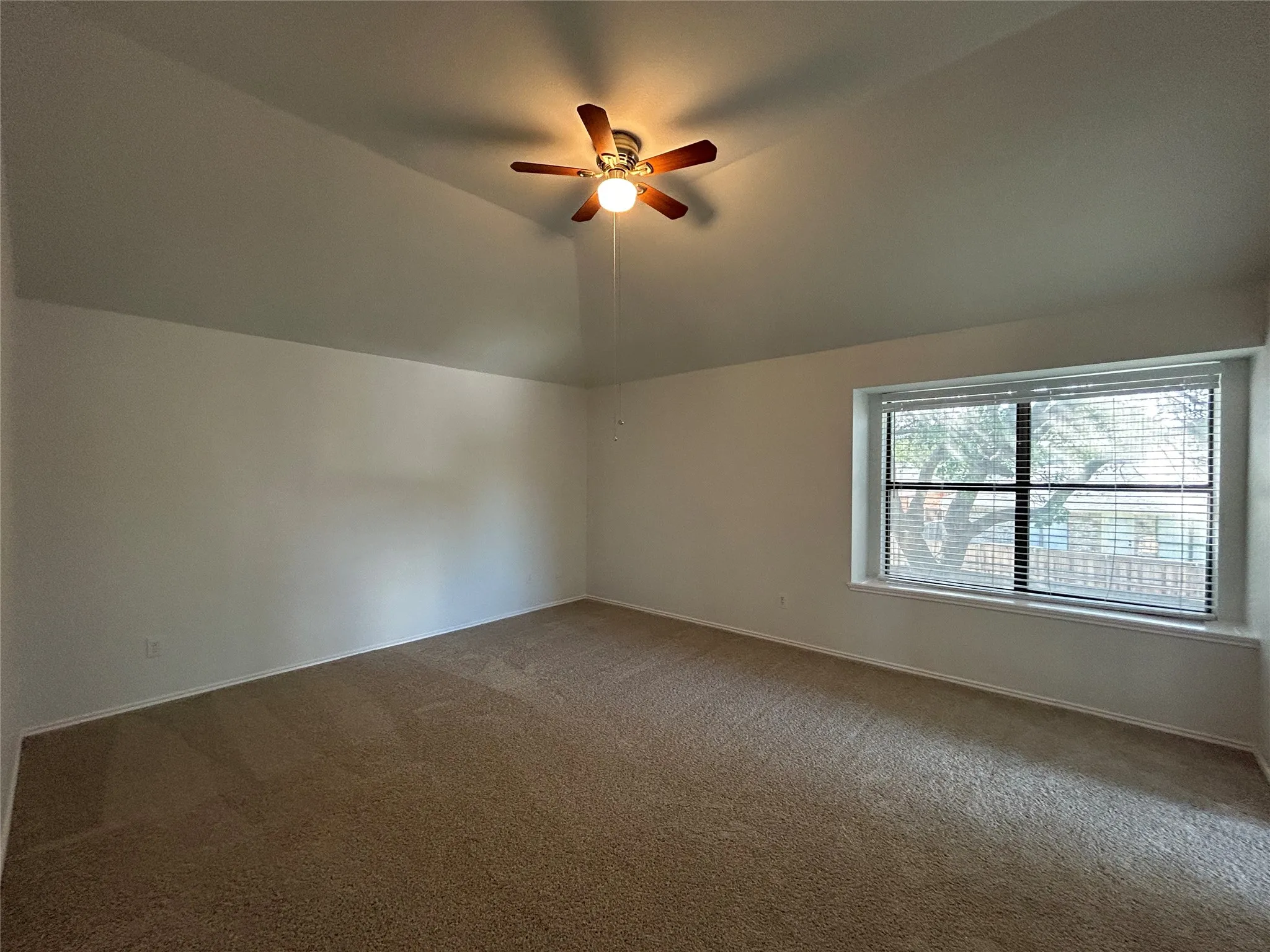 Single Family Residence For Sale in Collin County , 3841 Parkmont Drive, Plano, Texas 75023, 3 Bedroom, 3 Bathroom, 2 Garage spaces, 2,259 Sqft, built in 1987, mls#21152141, Real Estate Agent in Plano, Homes For Sale in Collin county, Homes For Sale in Plano, Realtor in Plano Texas, Real Estate Brokerage Independent Realty Texas, Luminita Cordes Realtor