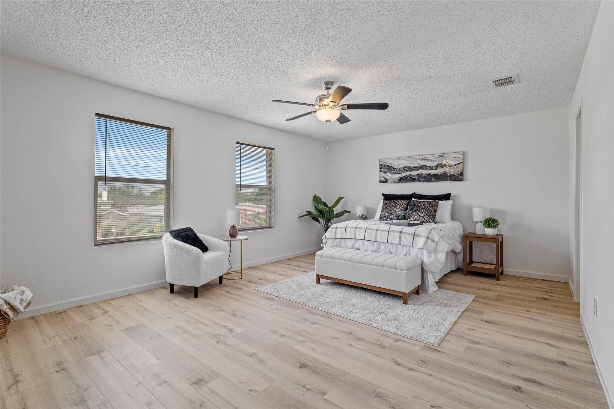 Single Family Residence For Rent in Collin County , 3300 Jacobs Drive, Mc Kinney, Texas 75070, 4 Bedroom, 3 Bathroom, 2 Garage spaces, 2,132 Sqft, built in 1998, mls#21150723, Real Estate Agent in Mc Kinney, Homes For Rent in Collin county, Homes For Rent in Mc Kinney, Realtor in Mc Kinney Texas, Real Estate Brokerage Independent Realty Texas, Luminita Cordes Realtor