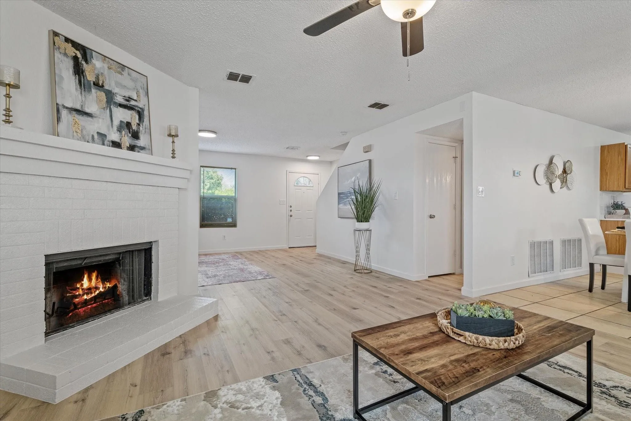 Single Family Residence For Rent in Collin County , 3300 Jacobs Drive, Mc Kinney, Texas 75070, 4 Bedroom, 3 Bathroom, 2 Garage spaces, 2,132 Sqft, built in 1998, mls#21150723, Real Estate Agent in Mc Kinney, Homes For Rent in Collin county, Homes For Rent in Mc Kinney, Realtor in Mc Kinney Texas, Real Estate Brokerage Independent Realty Texas, Luminita Cordes Realtor