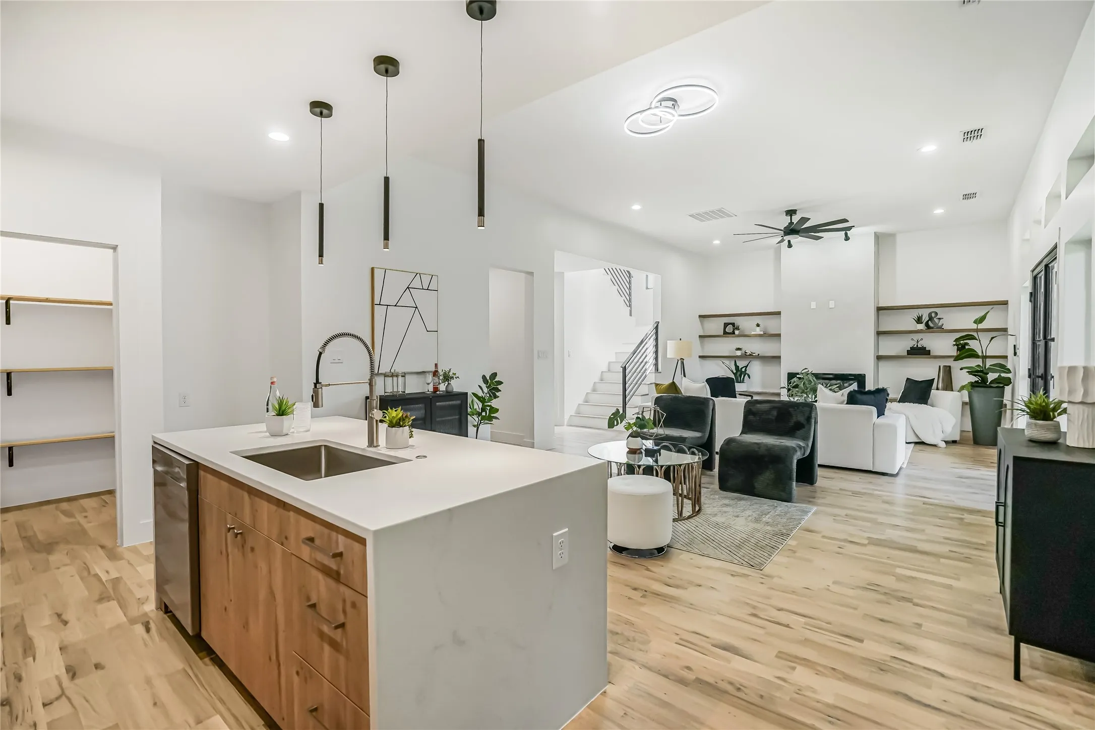 Single Family Residence For Sale in Dallas County , 3631 Espanola Drive, Dallas, Texas 75220, 4 Bedroom, 3 Bathroom, 2 Garage spaces, 2,966 Sqft, built in 2025, New Construction - Complete, mls#21148327, Real Estate Agent in Dallas, Homes For Sale in Dallas county, Homes For Sale in Dallas, Realtor in Dallas Texas, Real Estate Brokerage Independent Realty Texas, Luminita Cordes Realtor
