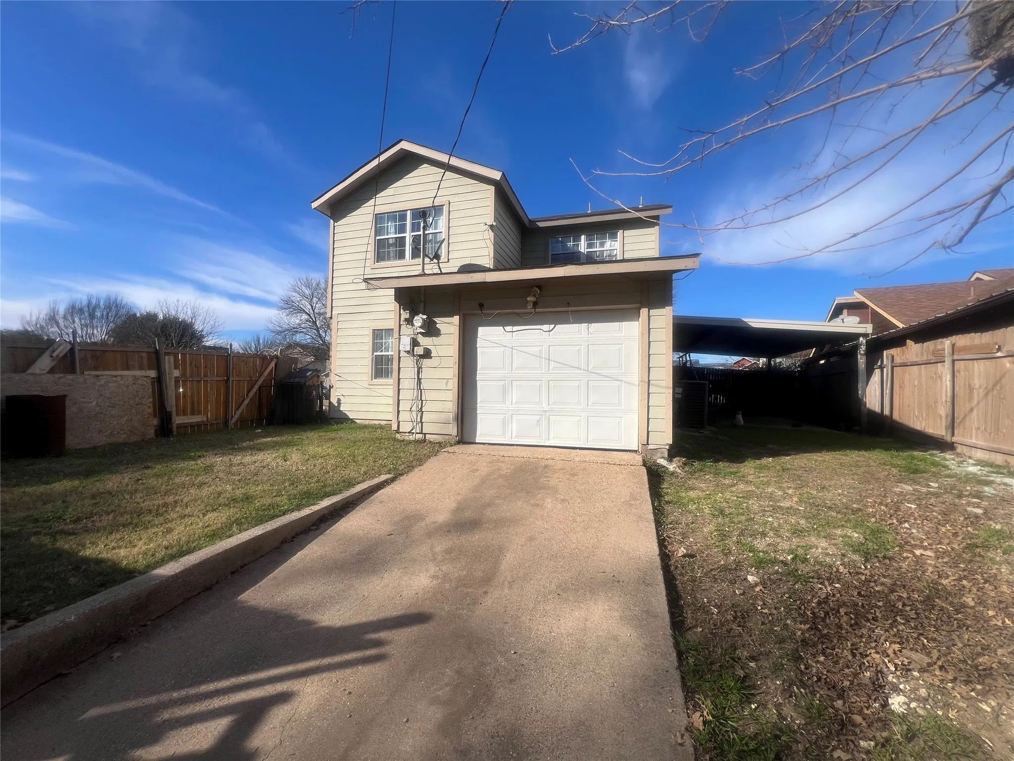 Single Family Residence For Sale in Dallas County , 10636 Wessex Drive, Dallas, Texas 75217, 3 Bedrooms, 2 Bathrooms, 1 Garage spaces, 1,619 Sqft, built in 1985, Preowned, Price $199,500, mls#21152316, Real Estate Agent in Dallas, Homes For Sale in Dallas county, Homes For Sale in Dallas, Realtor in Dallas Texas, Real Estate Brokerage Independent Realty Texas, Luminita Cordes Realtor