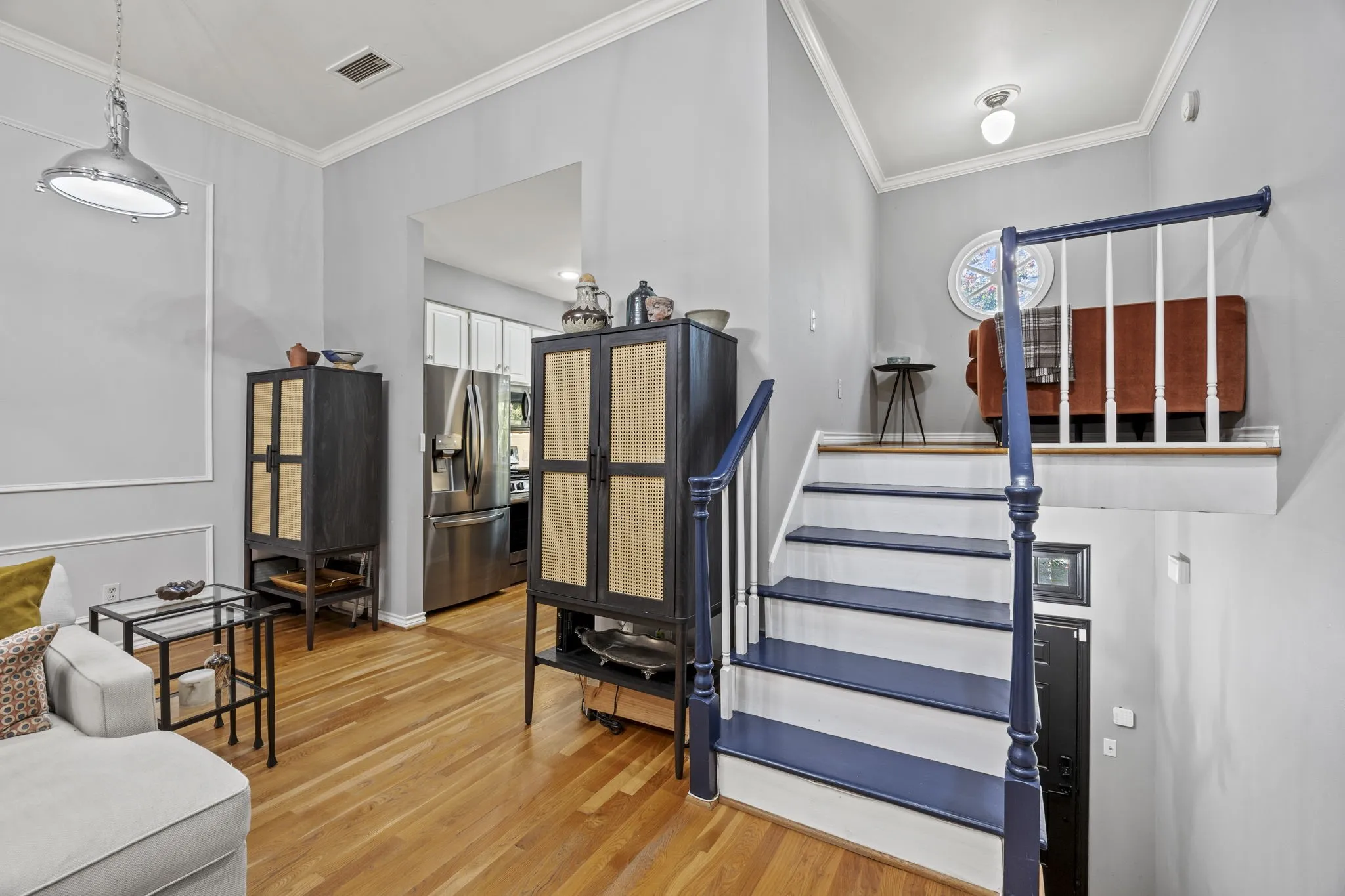 Condominium For Sale in Dallas County , 4143 Newton Avenue B, Dallas, Texas 75219, 1 Bedroom, 2 Bathroom, Garage spaces, 1,007 Sqft, built in 1983, Preowned, mls#21141966, Real Estate Agent in Dallas, Homes For Sale in Dallas county, Homes For Sale in Dallas, Realtor in Dallas Texas, Real Estate Brokerage Independent Realty Texas, Luminita Cordes Realtor