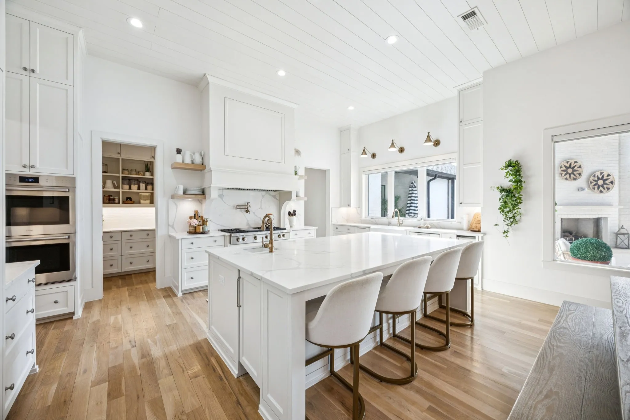 Single Family Residence For Sale in Collin County , 2095 Honey Lane, Celina, Texas 75009, 4 Bedroom, 5 Bathroom, 4 Garage spaces, 4,687 Sqft, built in 2022, Preowned, mls#21150646, Real Estate Agent in Celina, Homes For Sale in Collin county, Homes For Sale in Celina, Realtor in Celina Texas, Real Estate Brokerage Independent Realty Texas, Luminita Cordes Realtor