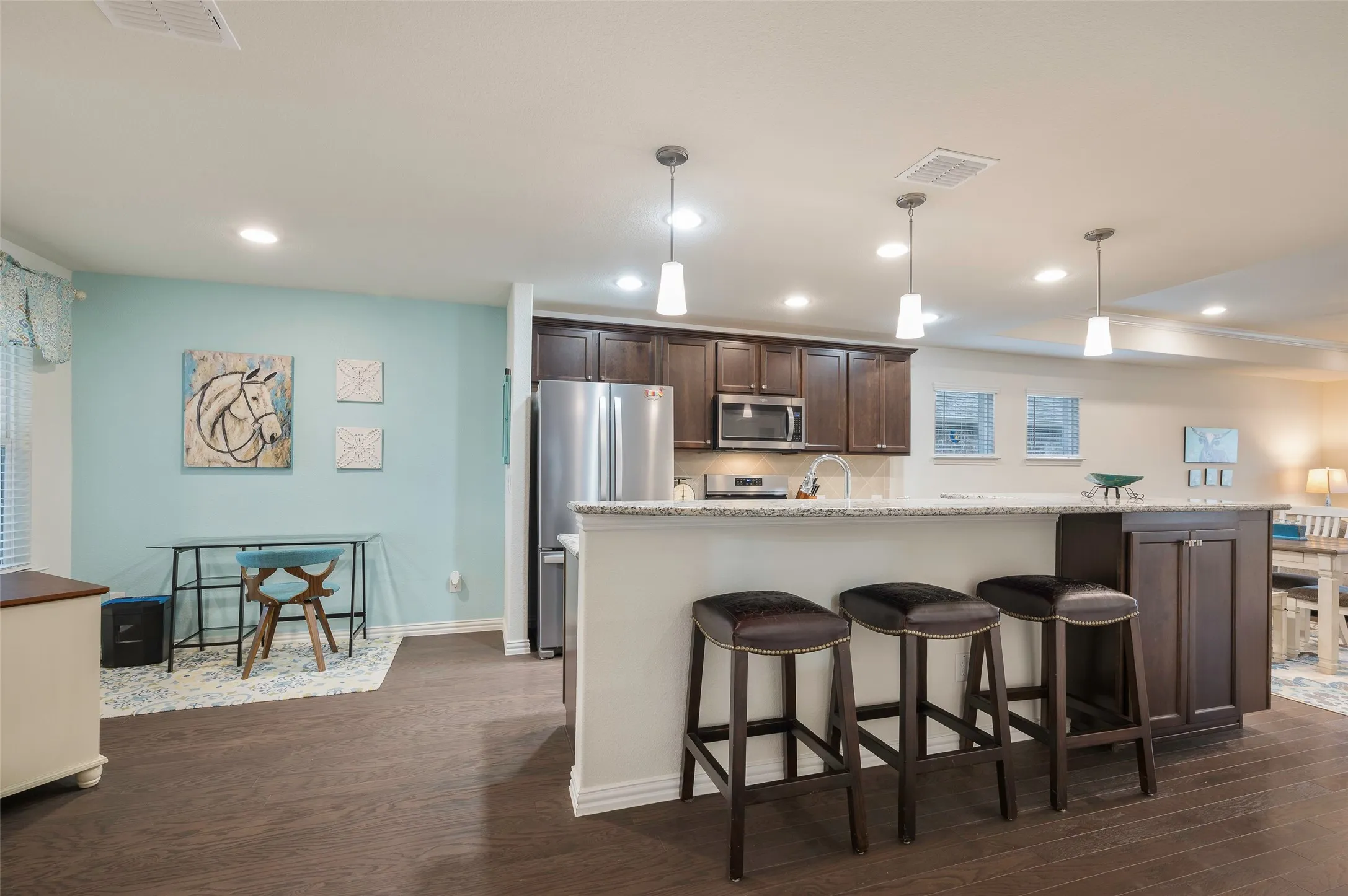 Single Family Residence For Sale in Denton County , 7629 Parade Drive, Little Elm, Texas 76227, 2 Bedroom, 2 Bathroom, 2 Garage spaces, 1,551 Sqft, built in 2019, Preowned, mls#21147978, Real Estate Agent in Little Elm, Homes For Sale in Denton county, Homes For Sale in Little Elm, Realtor in Little Elm Texas, Real Estate Brokerage Independent Realty Texas, Luminita Cordes Realtor