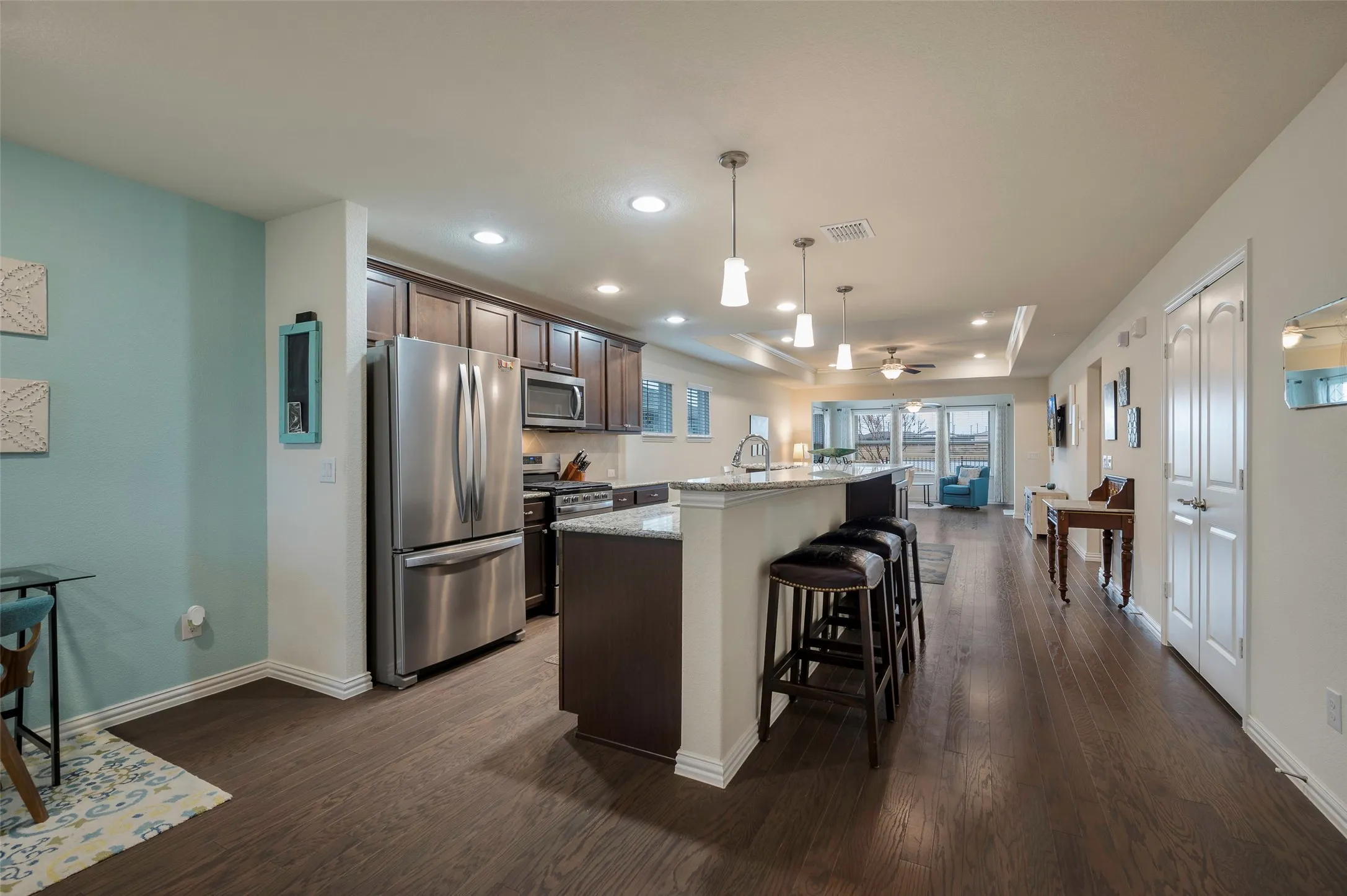 Single Family Residence For Sale in Denton County , 7629 Parade Drive, Little Elm, Texas 76227, 2 Bedroom, 2 Bathroom, 2 Garage spaces, 1,551 Sqft, built in 2019, Preowned, mls#21147978, Real Estate Agent in Little Elm, Homes For Sale in Denton county, Homes For Sale in Little Elm, Realtor in Little Elm Texas, Real Estate Brokerage Independent Realty Texas, Luminita Cordes Realtor