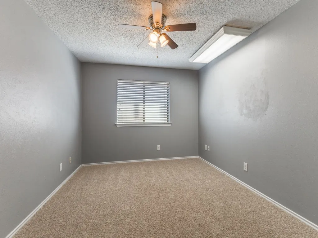 Single Family Residence For Sale in Dallas County , 205 Benwynd Drive, Mesquite, Texas 75149, 3 Bedroom, 3 Bathroom, Garage spaces, 2,521 Sqft, built in 1984, Preowned, mls#21152700, Real Estate Agent in Mesquite, Homes For Sale in Dallas county, Homes For Sale in Mesquite, Realtor in Mesquite Texas, Real Estate Brokerage Independent Realty Texas, Luminita Cordes Realtor