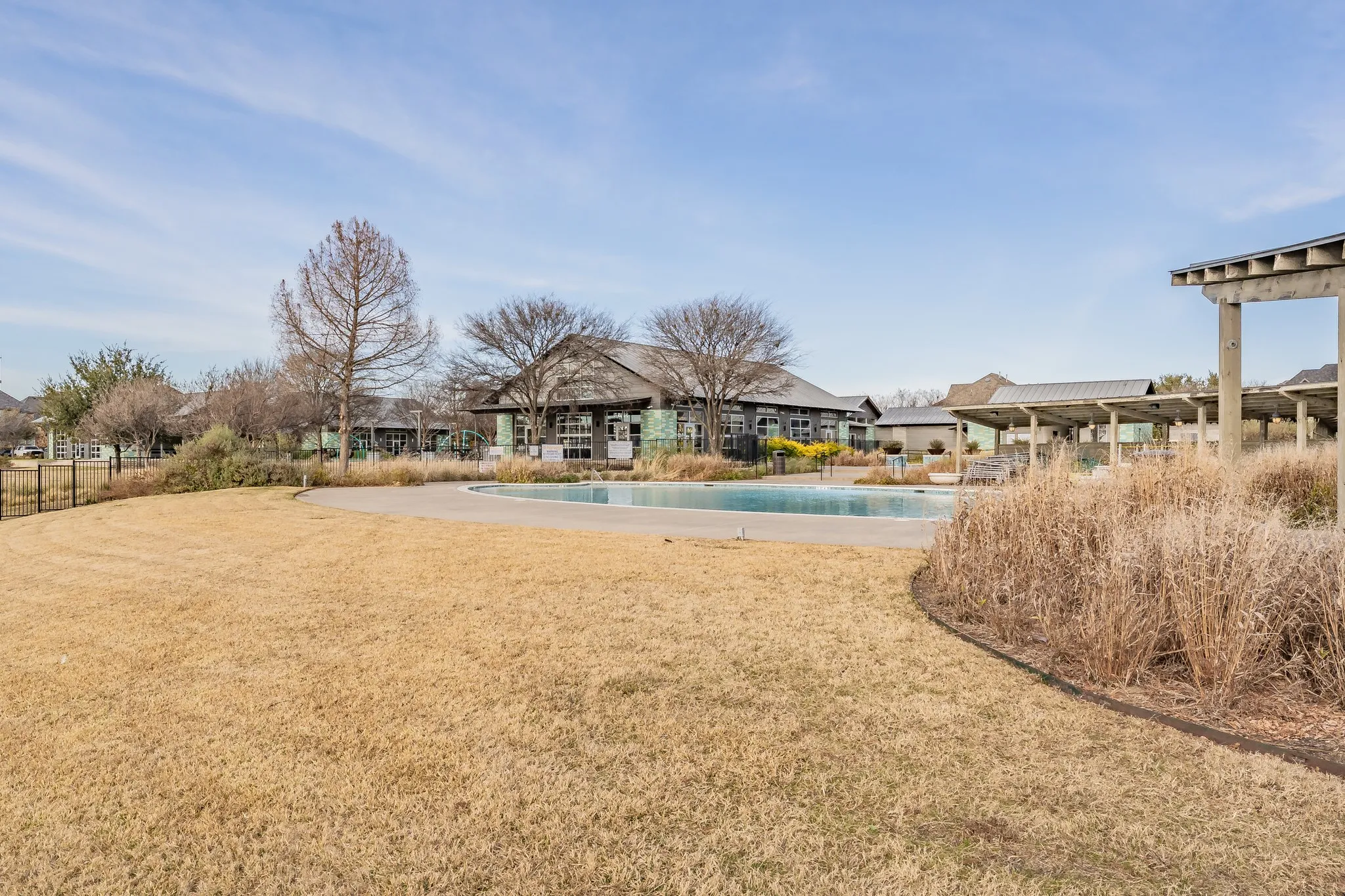 Townhouse For Sale in Denton County , 405 Matchbox Street, Argyle, Texas 76226, 3 Bedrooms, 3 Bathrooms, 2 Garage spaces, 2,044 Sqft, built in 2022, Preowned, Price $360,000, mls#21151246, Real Estate Agent in Argyle, Homes For Sale in Denton county, Homes For Sale in Argyle, Realtor in Argyle Texas, Real Estate Brokerage Independent Realty Texas, Luminita Cordes Realtor