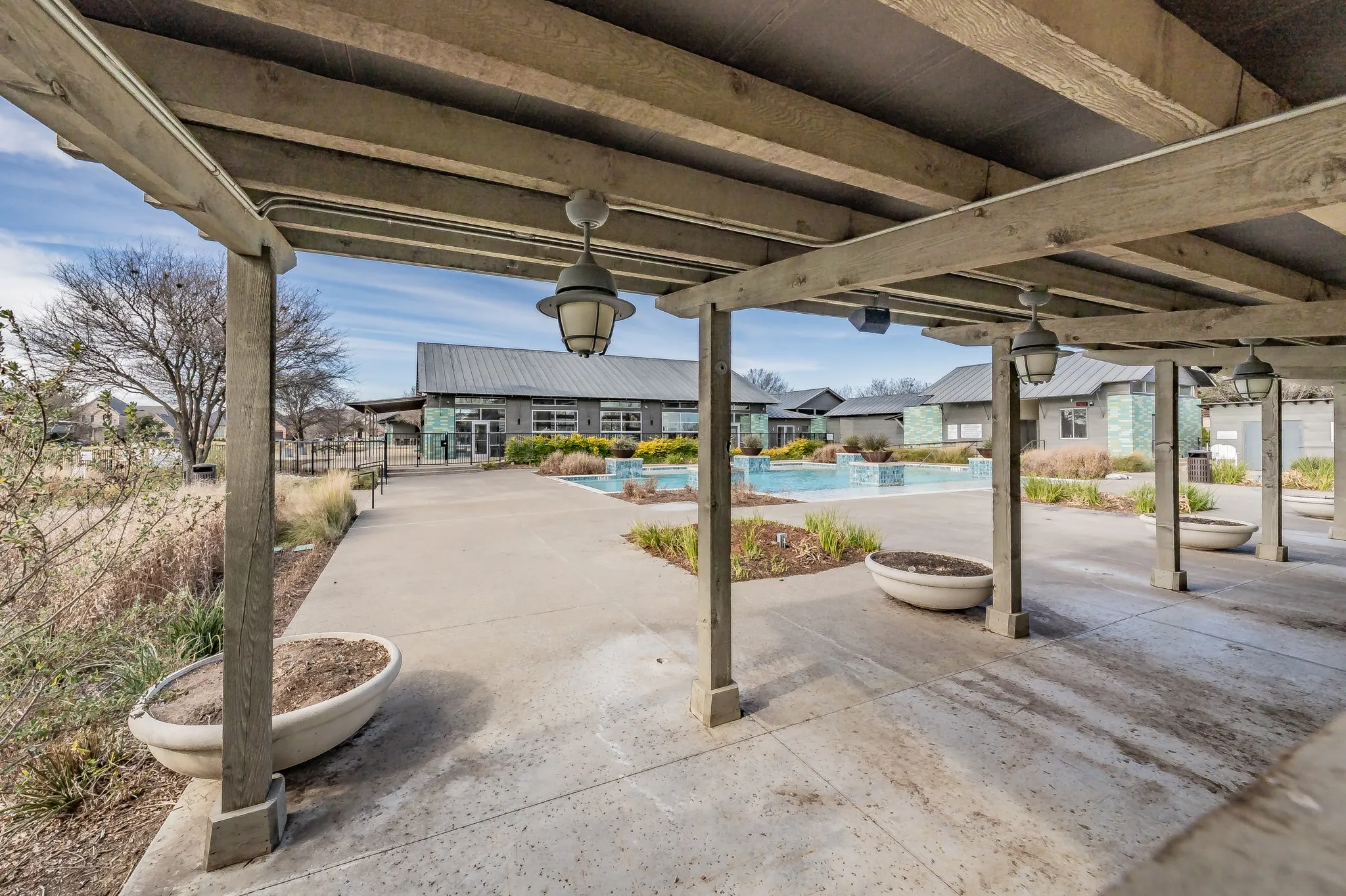 Townhouse For Sale in Denton County , 405 Matchbox Street, Argyle, Texas 76226, 3 Bedrooms, 3 Bathrooms, 2 Garage spaces, 2,044 Sqft, built in 2022, Preowned, Price $360,000, mls#21151246, Real Estate Agent in Argyle, Homes For Sale in Denton county, Homes For Sale in Argyle, Realtor in Argyle Texas, Real Estate Brokerage Independent Realty Texas, Luminita Cordes Realtor