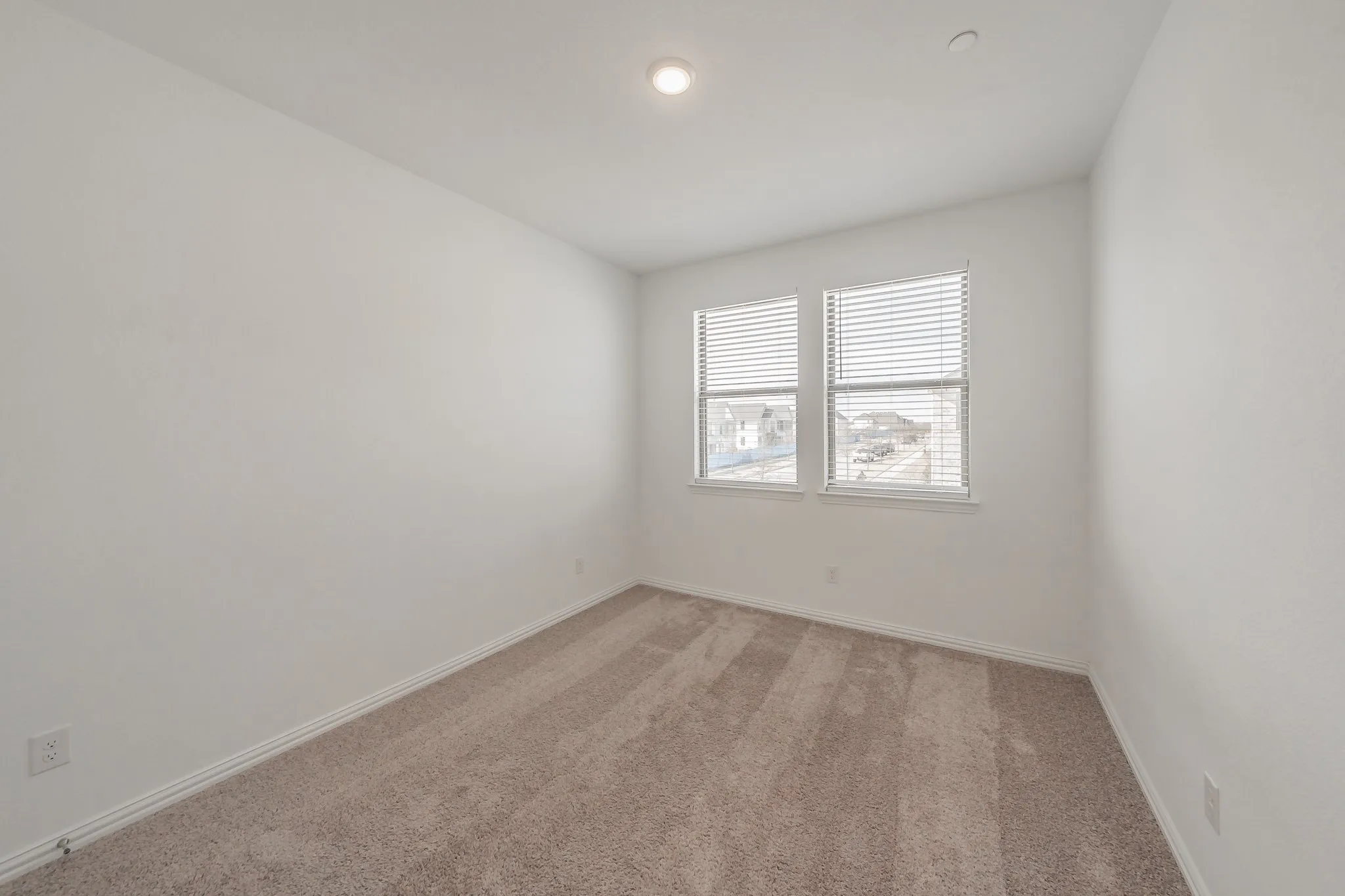 Townhouse For Sale in Denton County , 405 Matchbox Street, Argyle, Texas 76226, 3 Bedrooms, 3 Bathrooms, 2 Garage spaces, 2,044 Sqft, built in 2022, Preowned, Price $360,000, mls#21151246, Real Estate Agent in Argyle, Homes For Sale in Denton county, Homes For Sale in Argyle, Realtor in Argyle Texas, Real Estate Brokerage Independent Realty Texas, Luminita Cordes Realtor