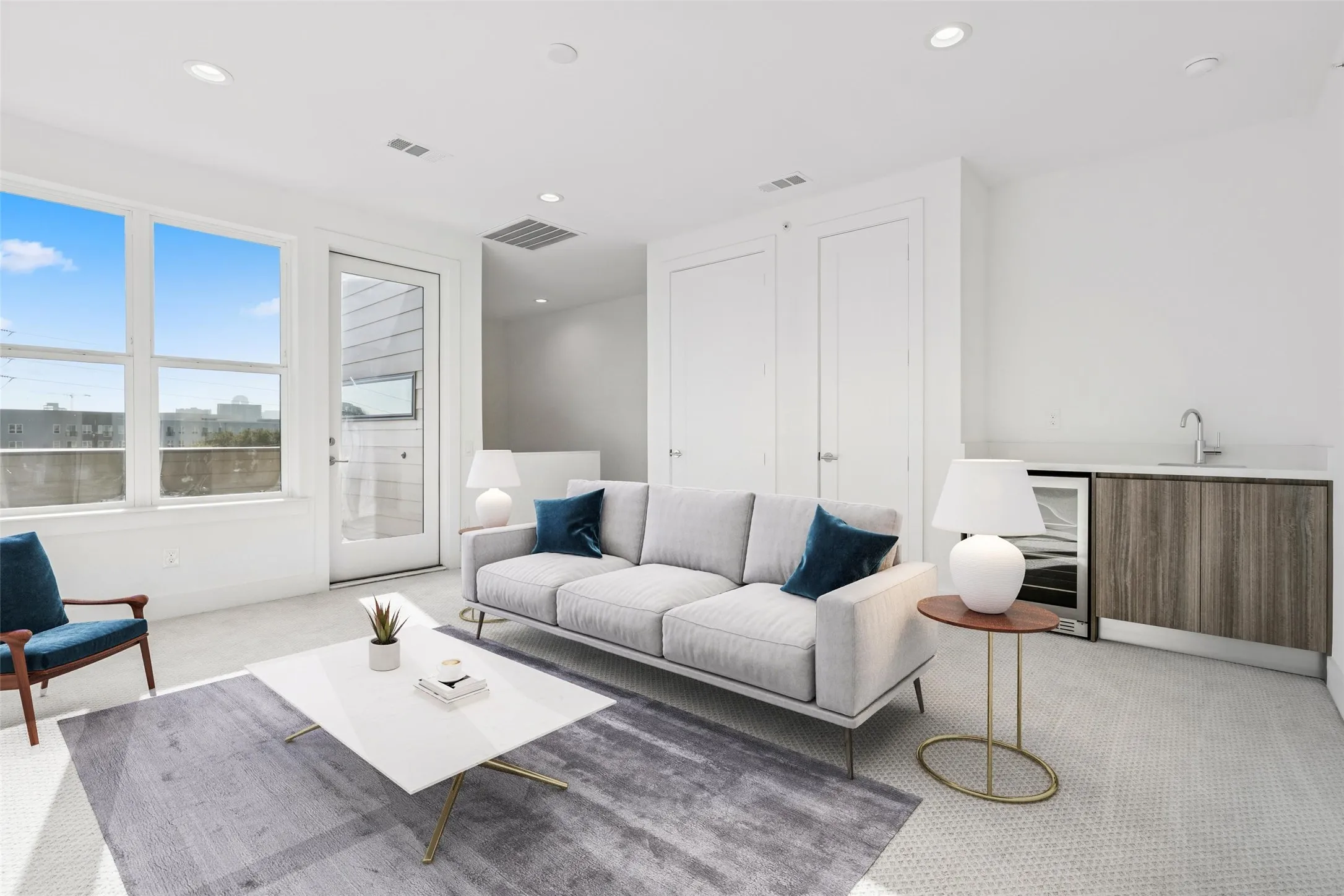 Townhouse For Sale in Dallas County , 3040 Chimes Street, Dallas, Texas 75219, 3 Bedroom, 4 Bathroom, 2 Garage spaces, 2,955 Sqft, built in 2022, New Construction - Complete, mls#21153076, Real Estate Agent in Dallas, Homes For Sale in Dallas county, Homes For Sale in Dallas, Realtor in Dallas Texas, Real Estate Brokerage Independent Realty Texas, Luminita Cordes Realtor
